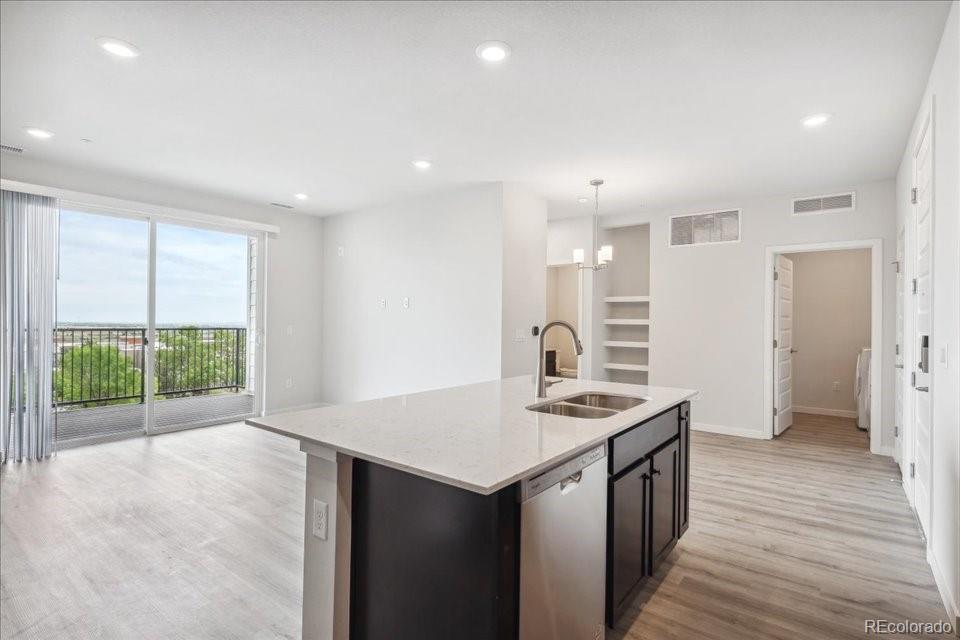 MLS Image #7 for 487  interlocken boulevard 303,broomfield, Colorado