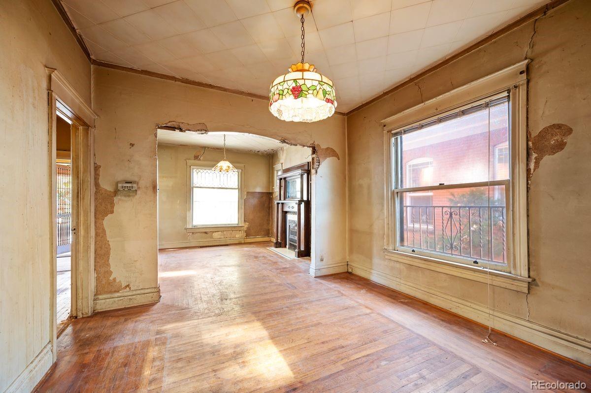 MLS Image #8 for 877 s grant street,denver, Colorado