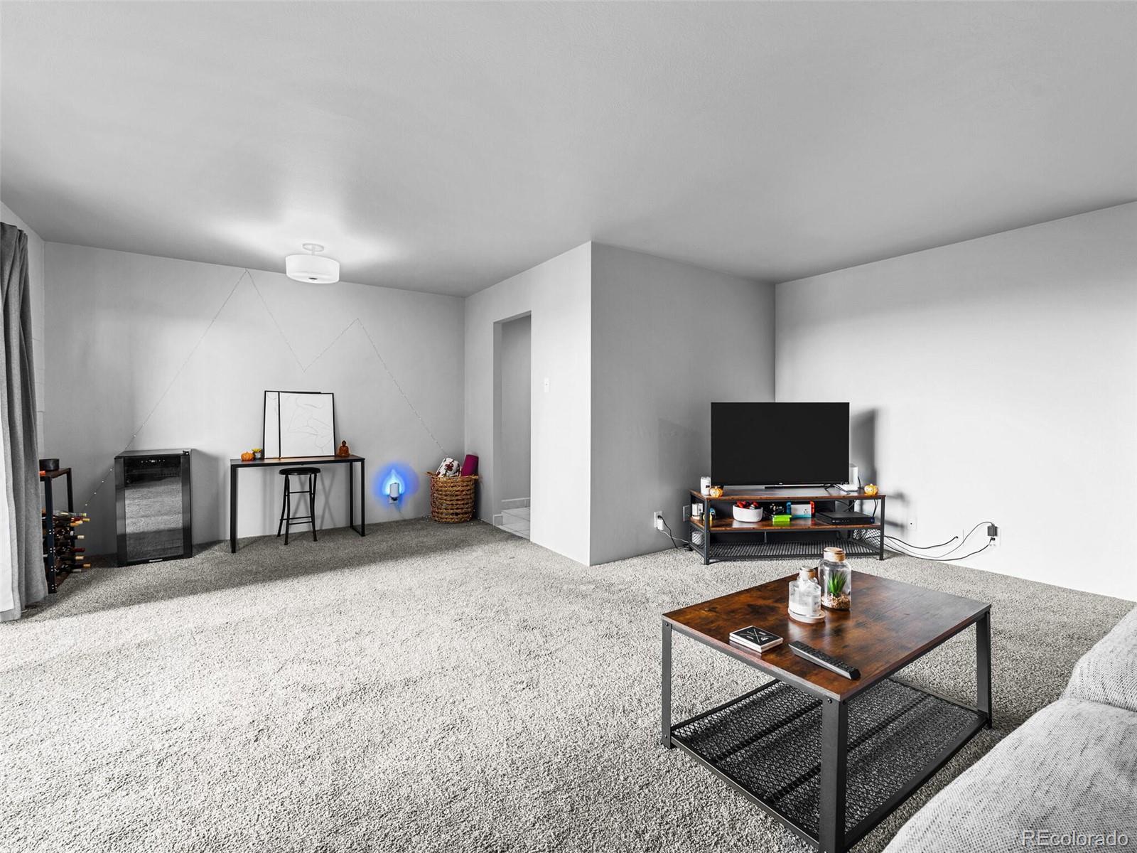 MLS Image #6 for 460 s marion parkway 1005,denver, Colorado