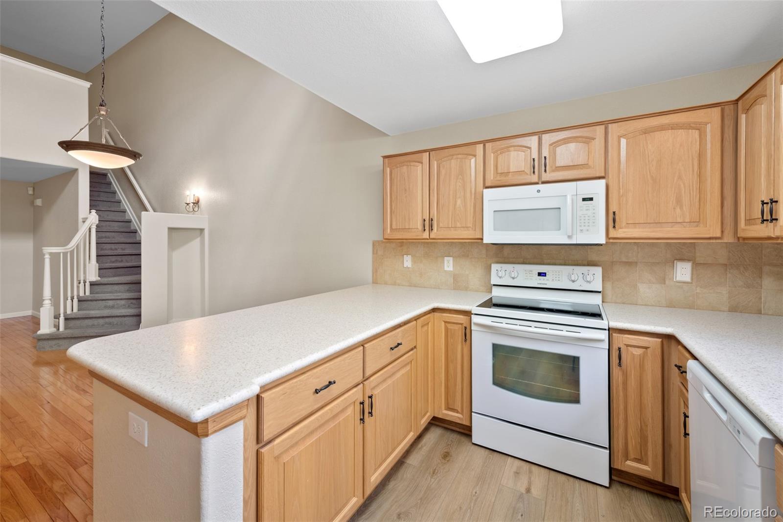 MLS Image #11 for 132 w sterne parkway,littleton, Colorado