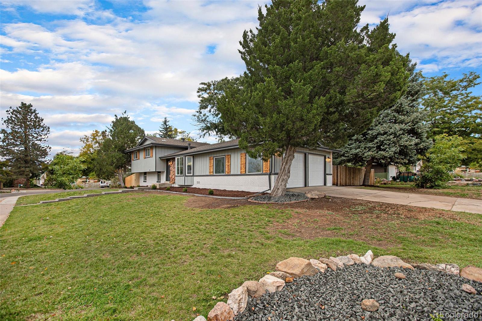 MLS Image #2 for 7256 s dexter street,centennial, Colorado