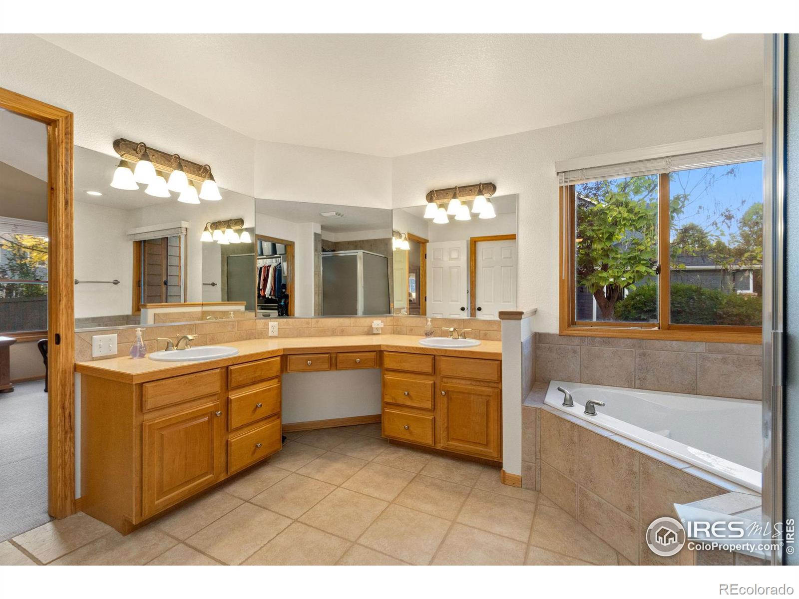 MLS Image #13 for 3159  twin wash square,fort collins, Colorado