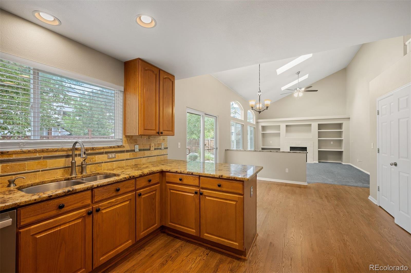 MLS Image #8 for 19031 e powers place,aurora, Colorado