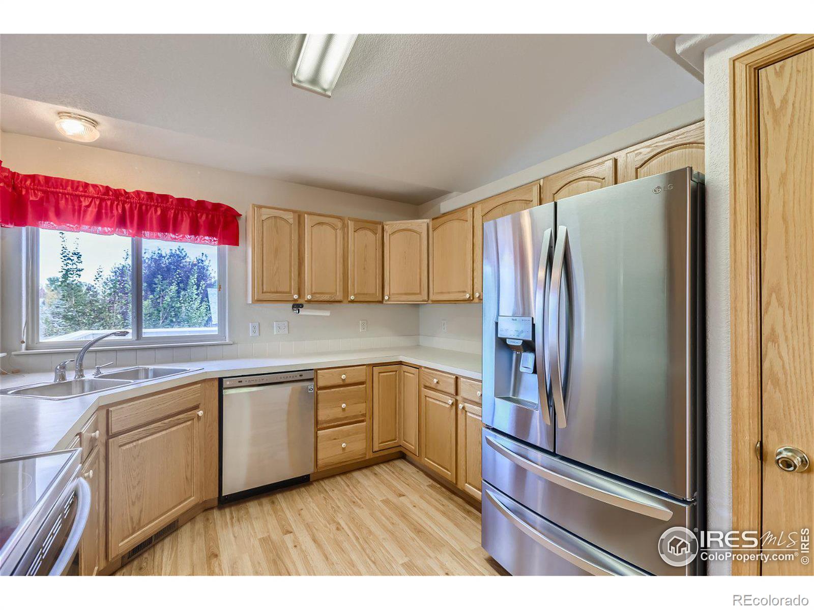 MLS Image #9 for 4232  florence drive,loveland, Colorado