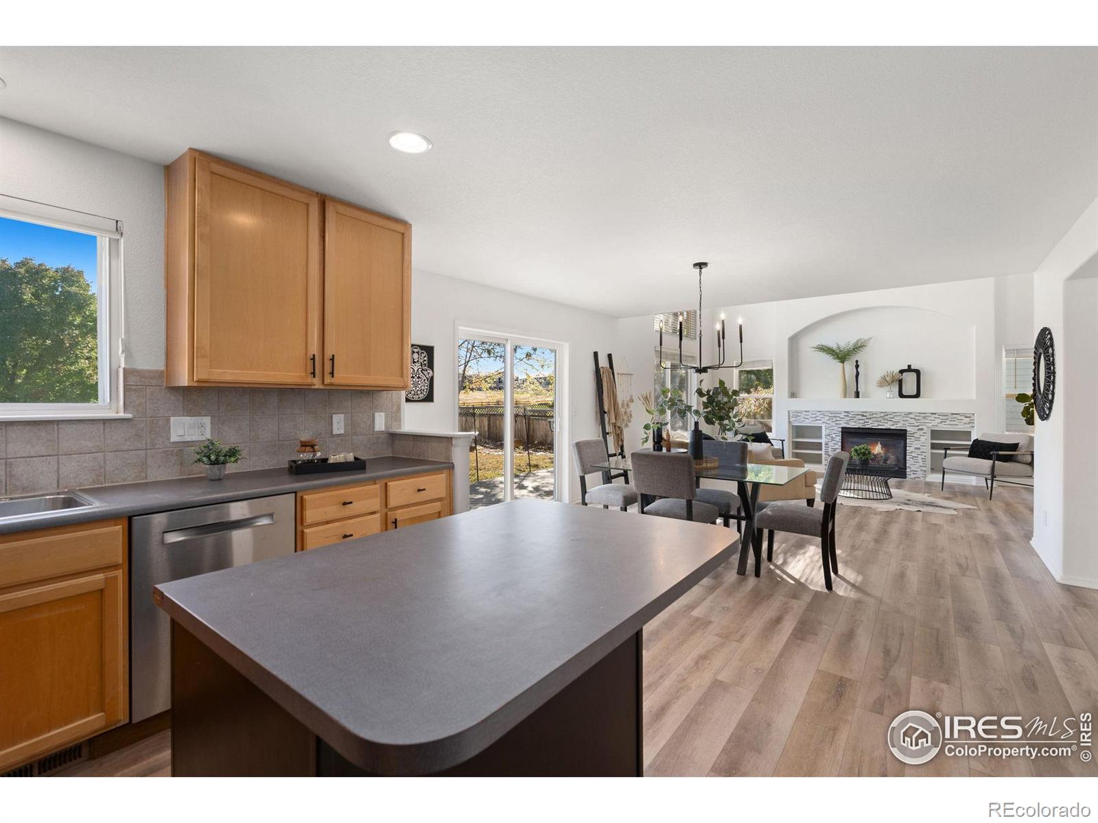 MLS Image #9 for 215  triangle drive,fort collins, Colorado