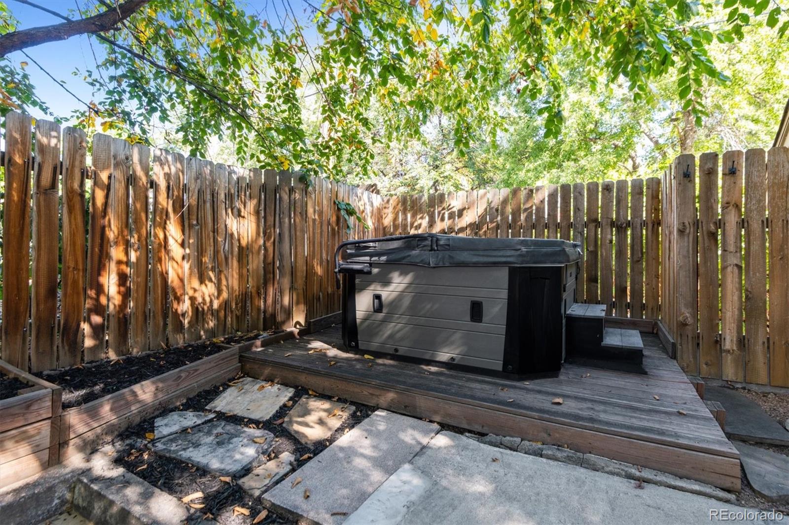 MLS Image #37 for 4500  beach court,denver, Colorado