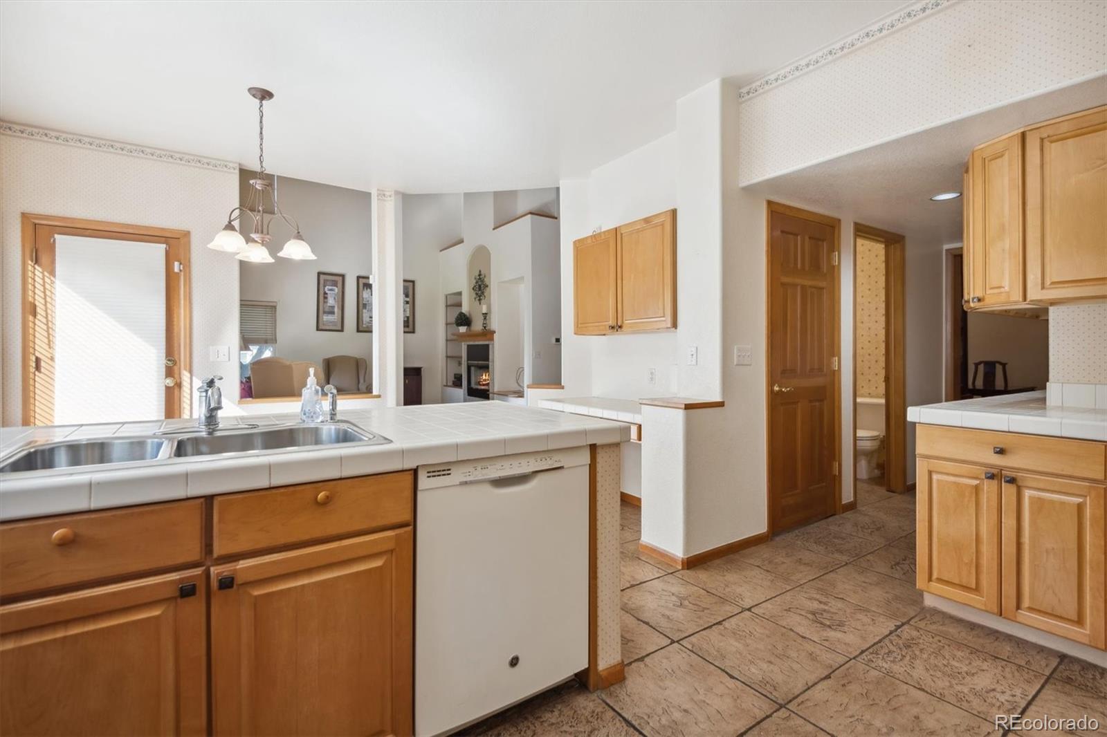 MLS Image #12 for 15972 w 66th circle,arvada, Colorado