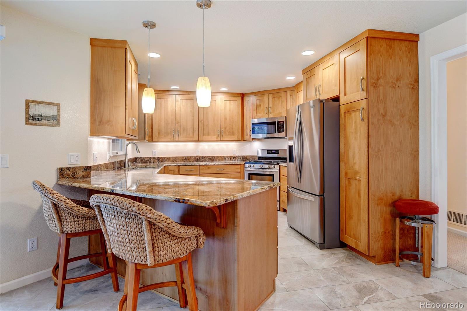 MLS Image #14 for 10379 e lake drive,englewood, Colorado