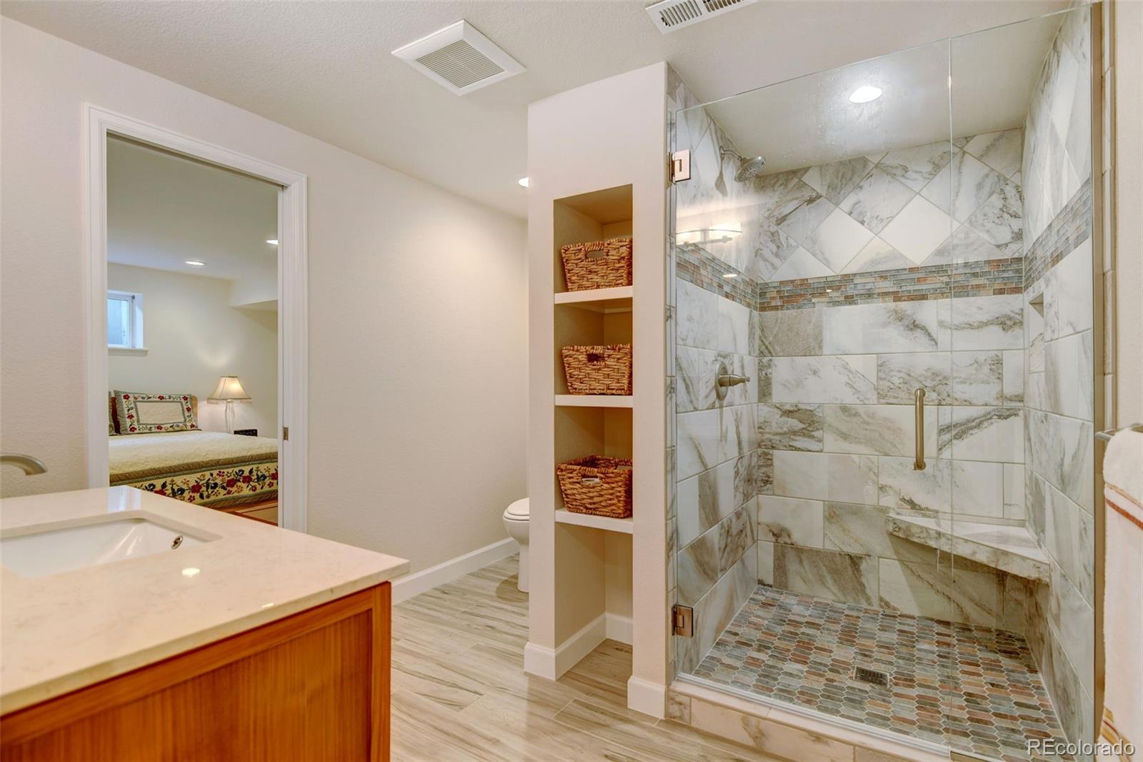 MLS Image #23 for 10379 e lake drive,englewood, Colorado