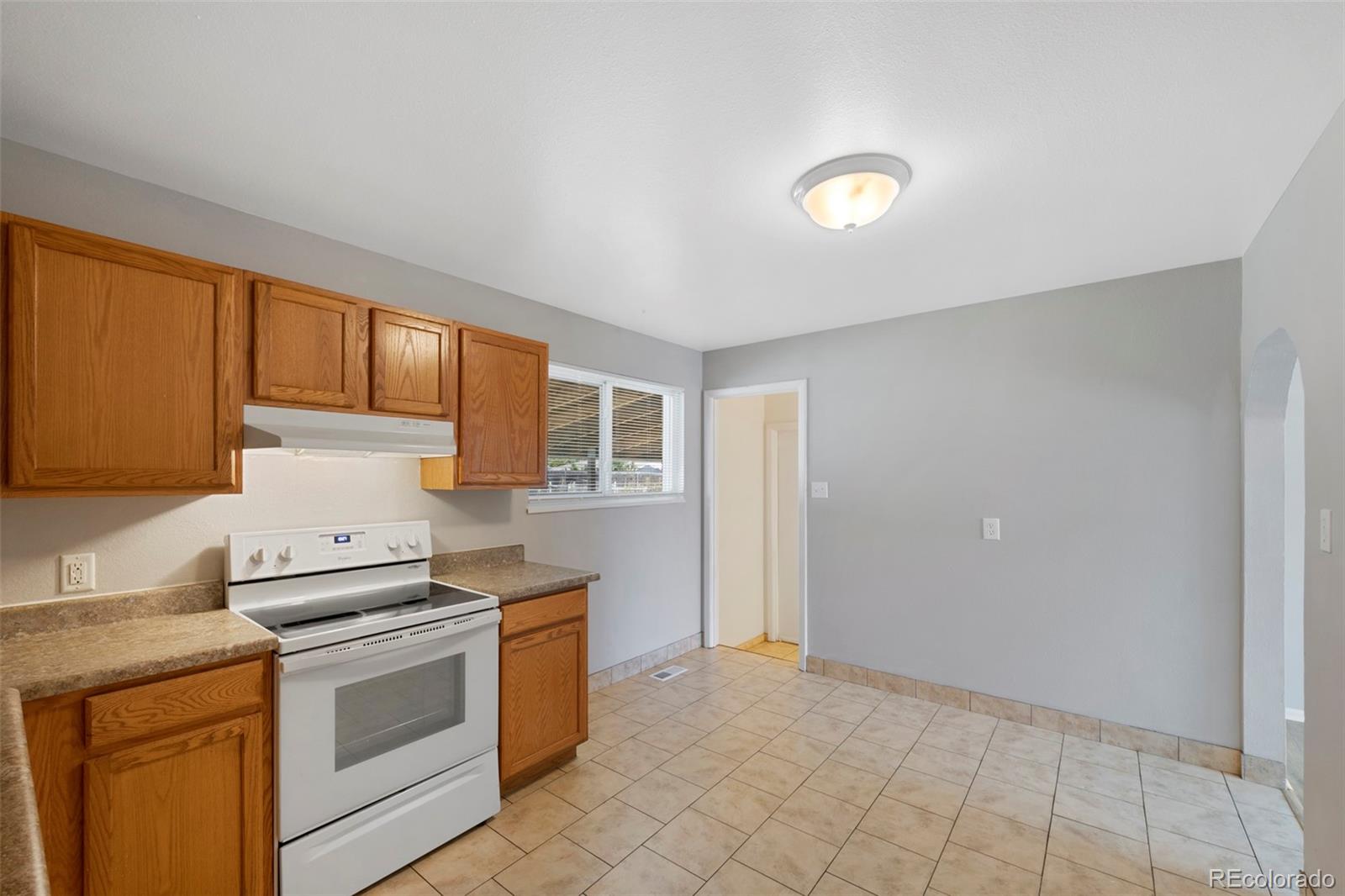 MLS Image #5 for 5425  tulsa way,denver, Colorado