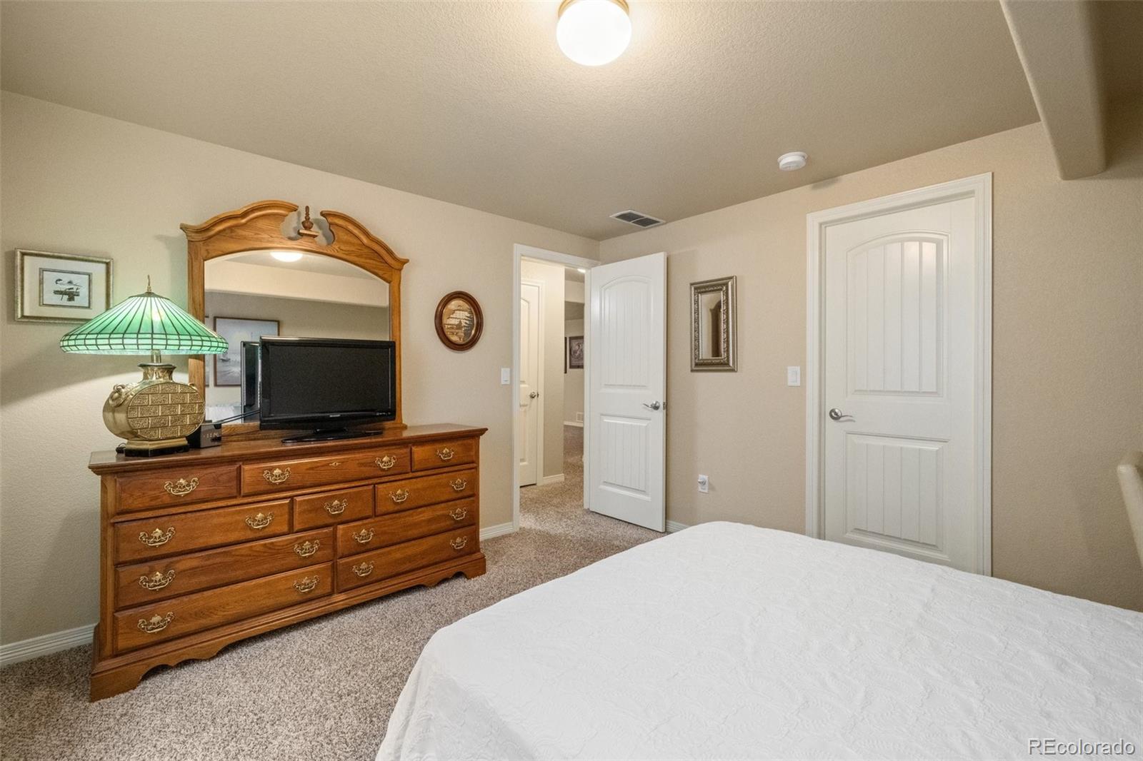 MLS Image #30 for 886  pistol river way,colorado springs, Colorado