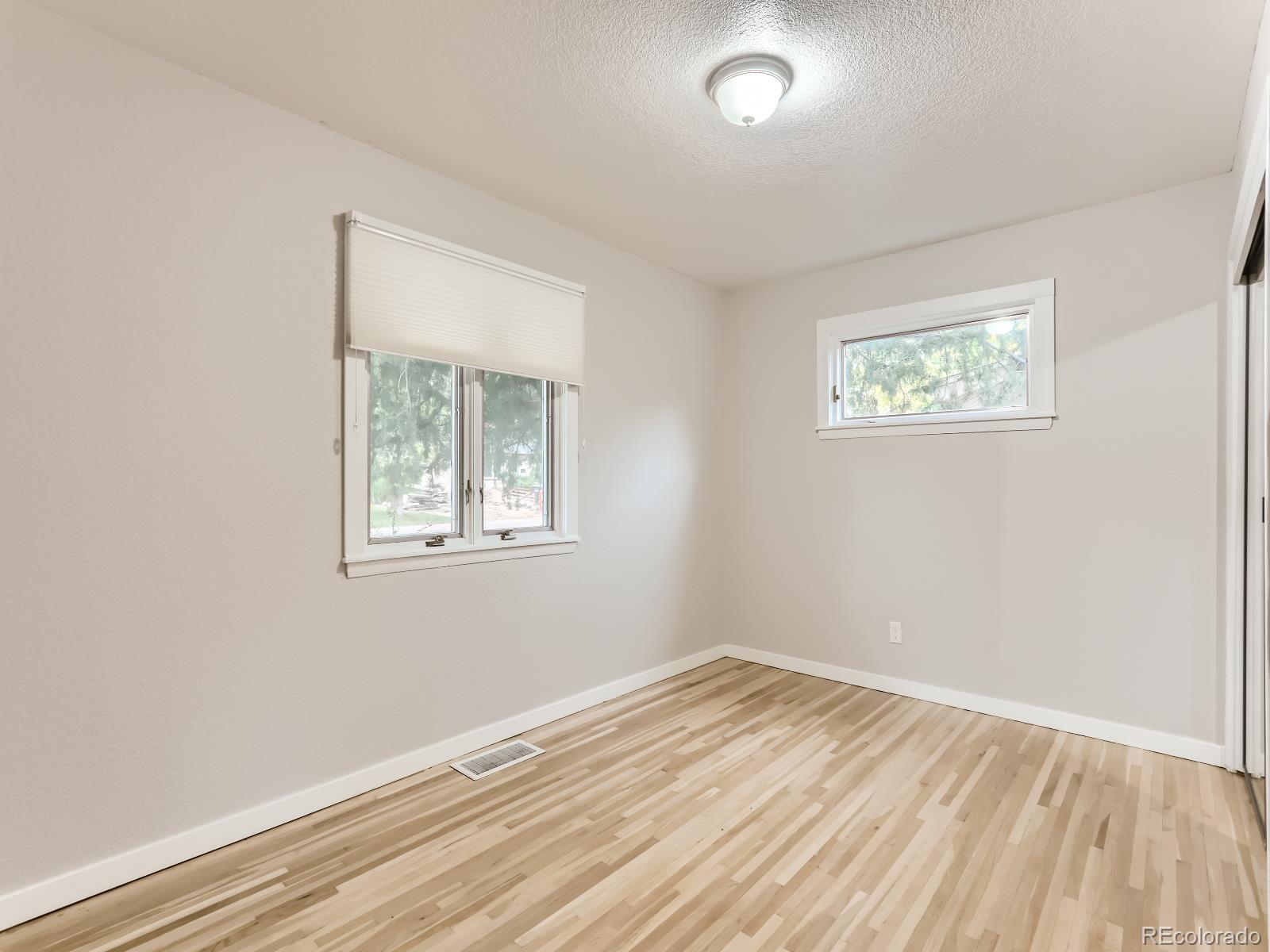 MLS Image #11 for 5635 e minnesota drive,denver, Colorado