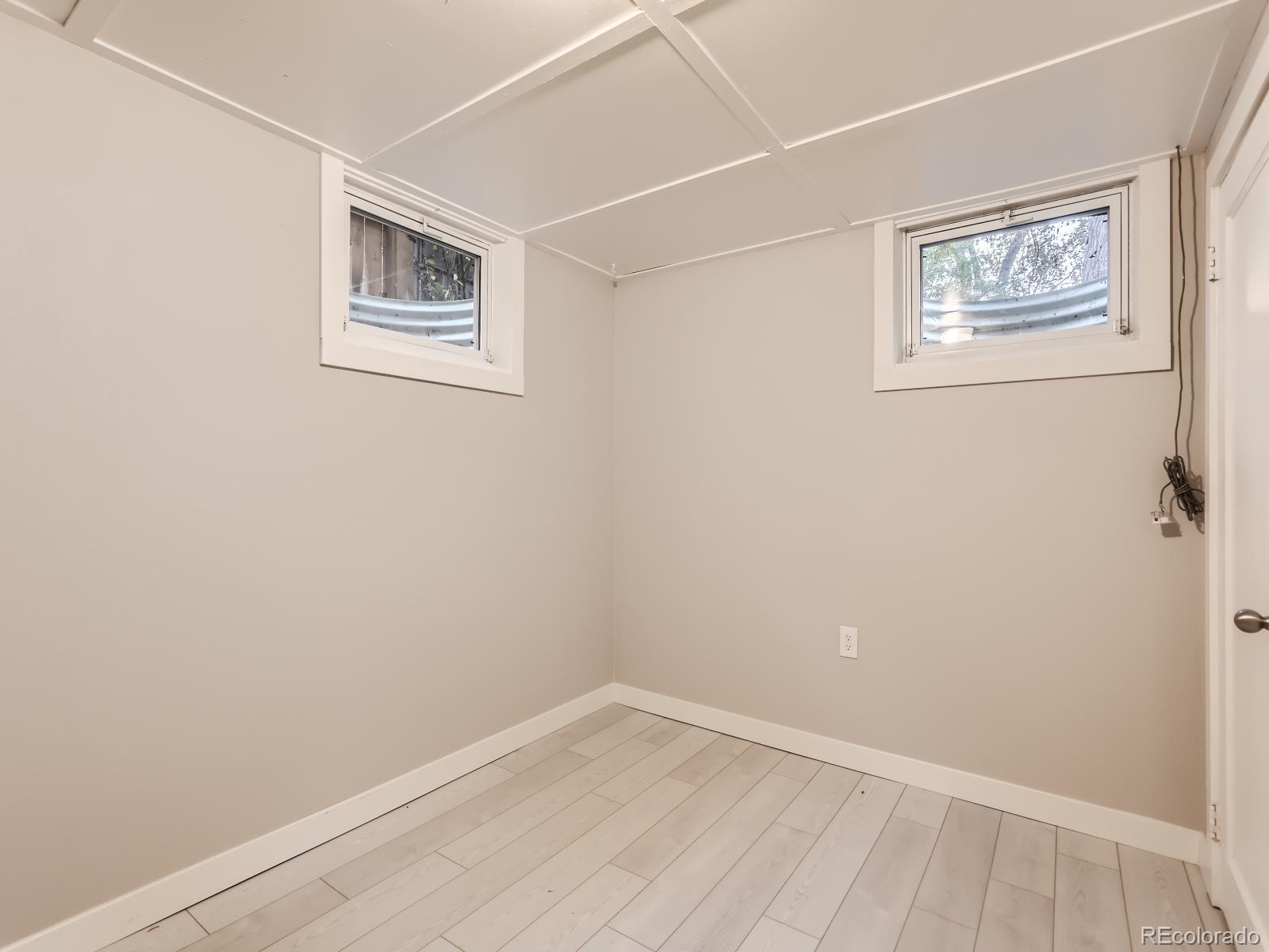 MLS Image #21 for 5635 e minnesota drive,denver, Colorado