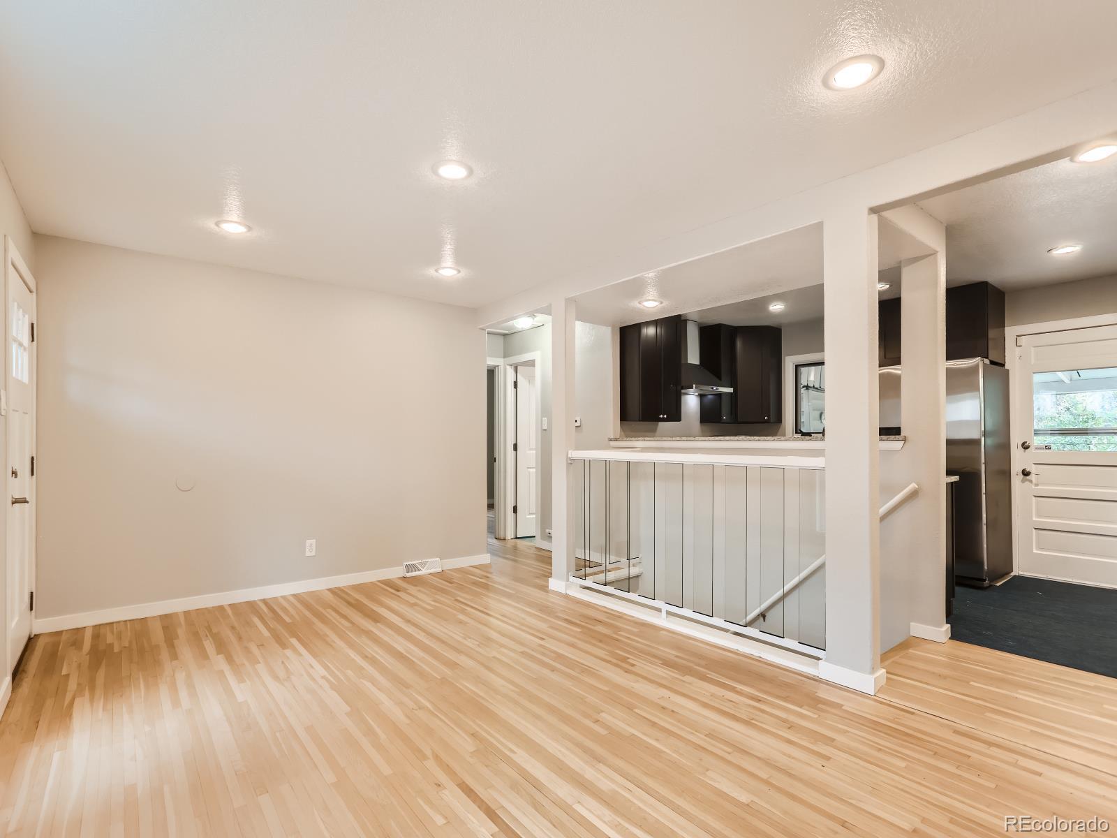 MLS Image #8 for 5635 e minnesota drive,denver, Colorado