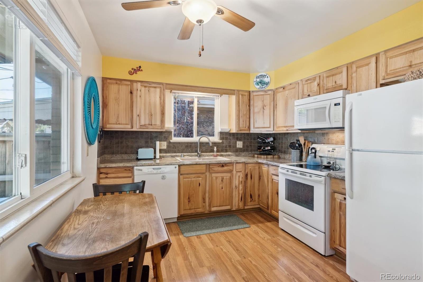 MLS Image #12 for 3930 s pearl street,englewood, Colorado