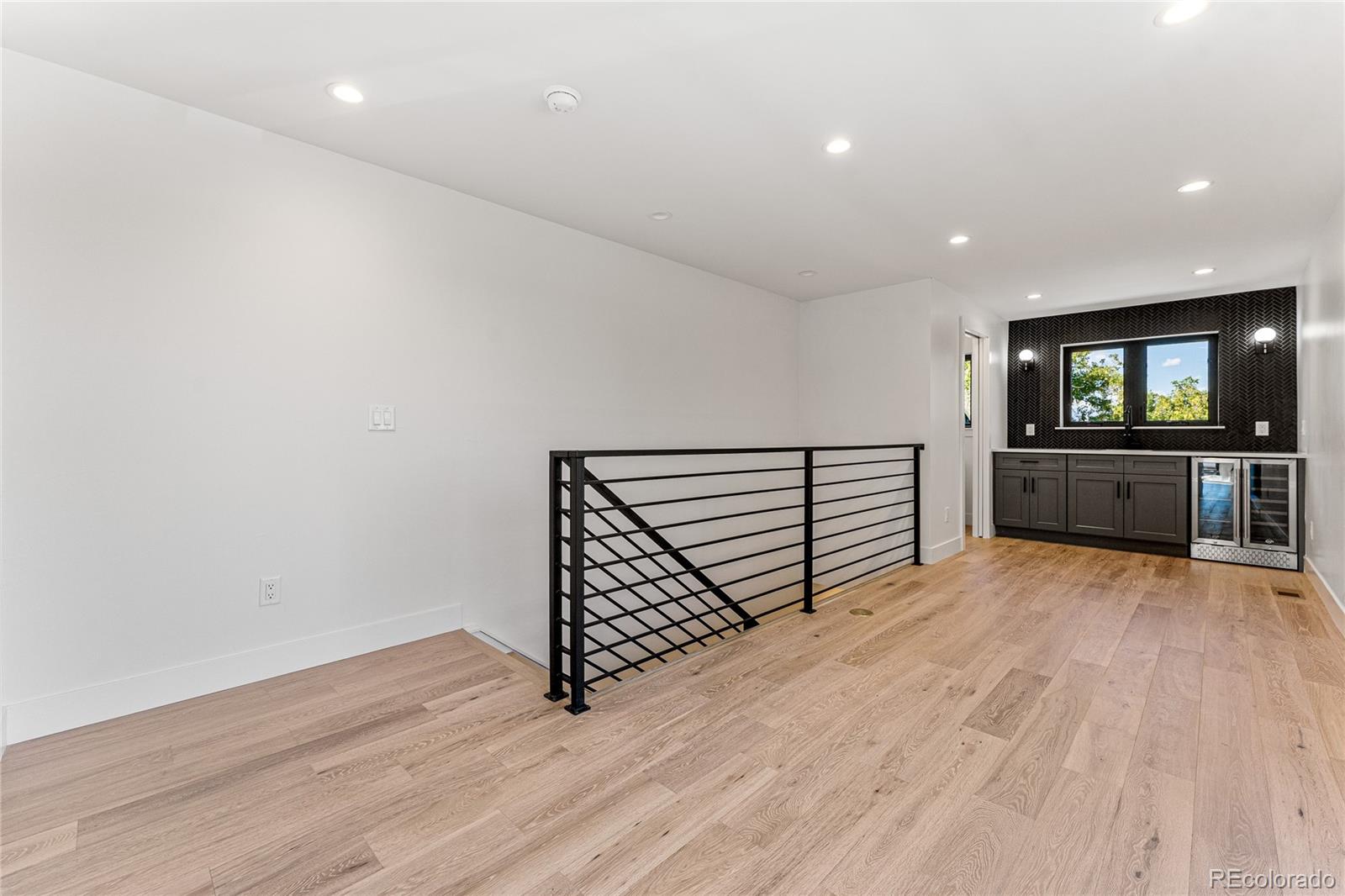 MLS Image #23 for 1286 s pennsylvania street,denver, Colorado