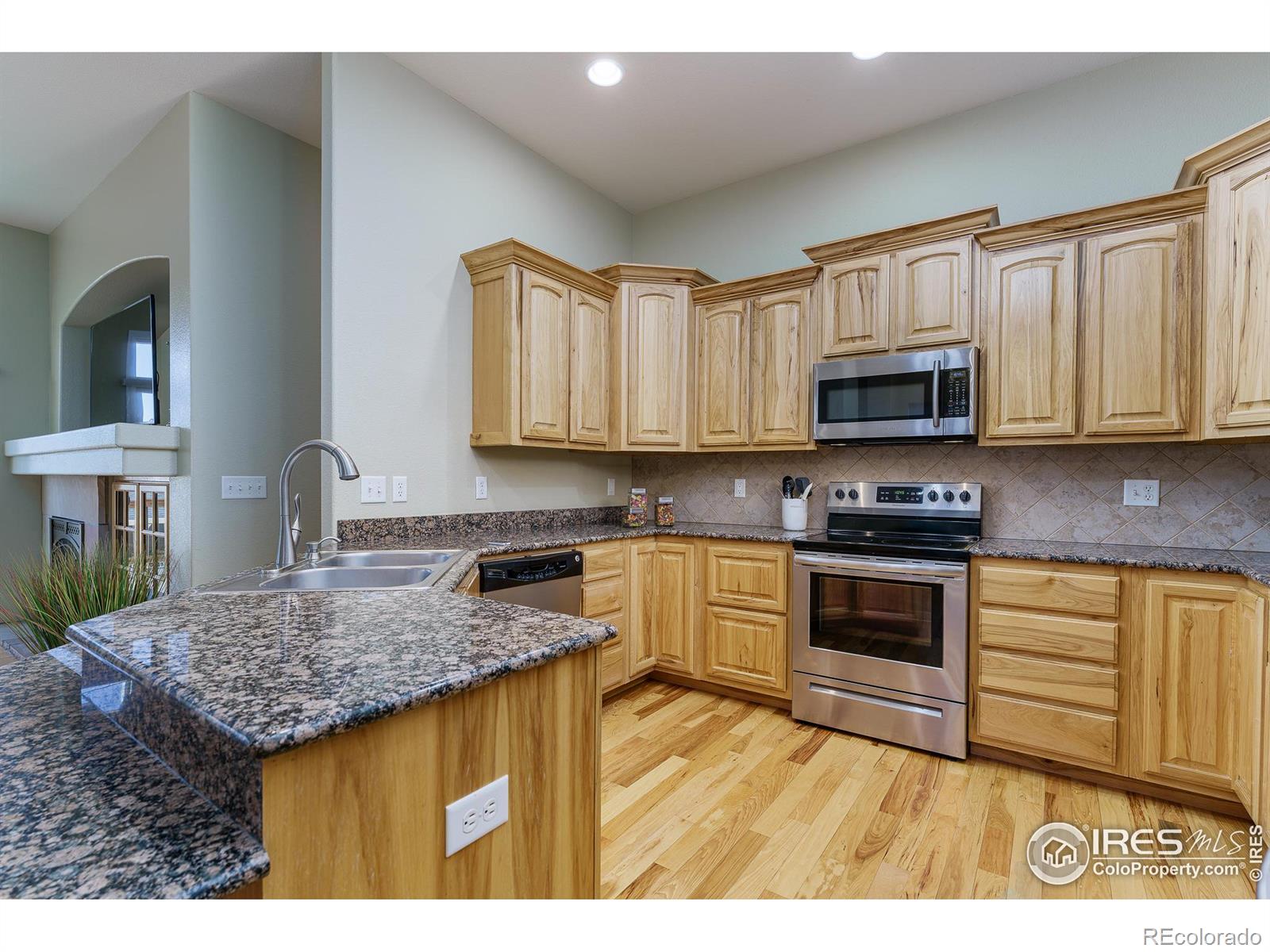 MLS Image #8 for 3454  new castle drive,loveland, Colorado