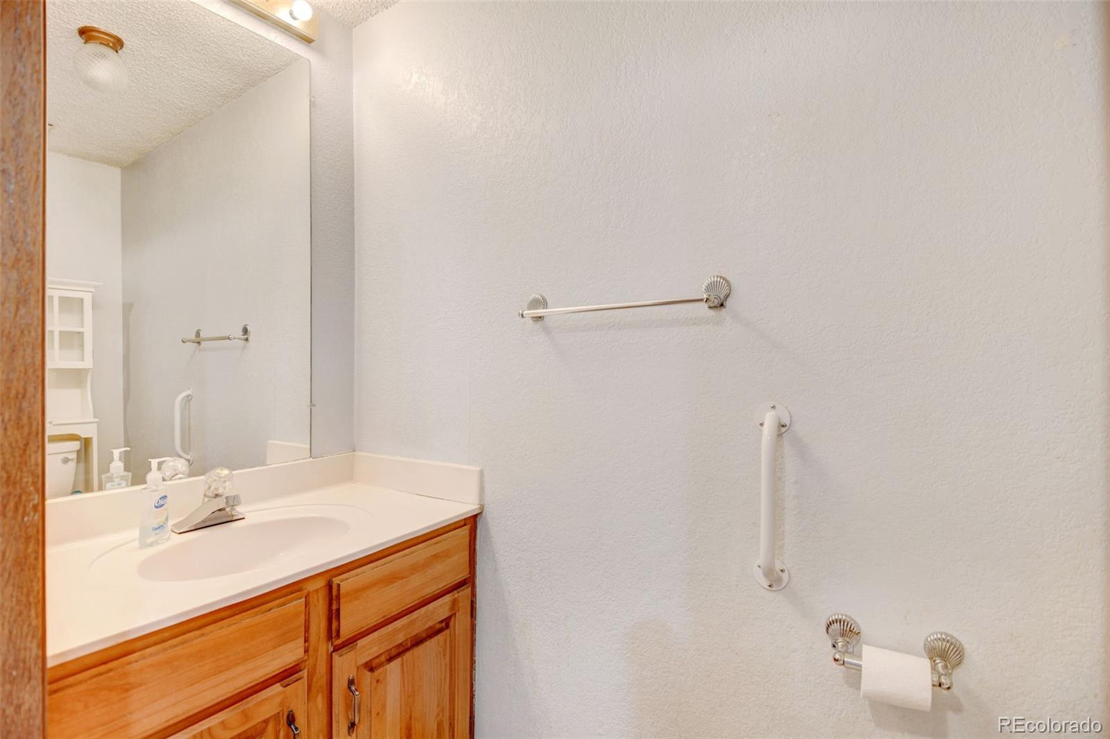 MLS Image #13 for 11575 w 70th place f,arvada, Colorado