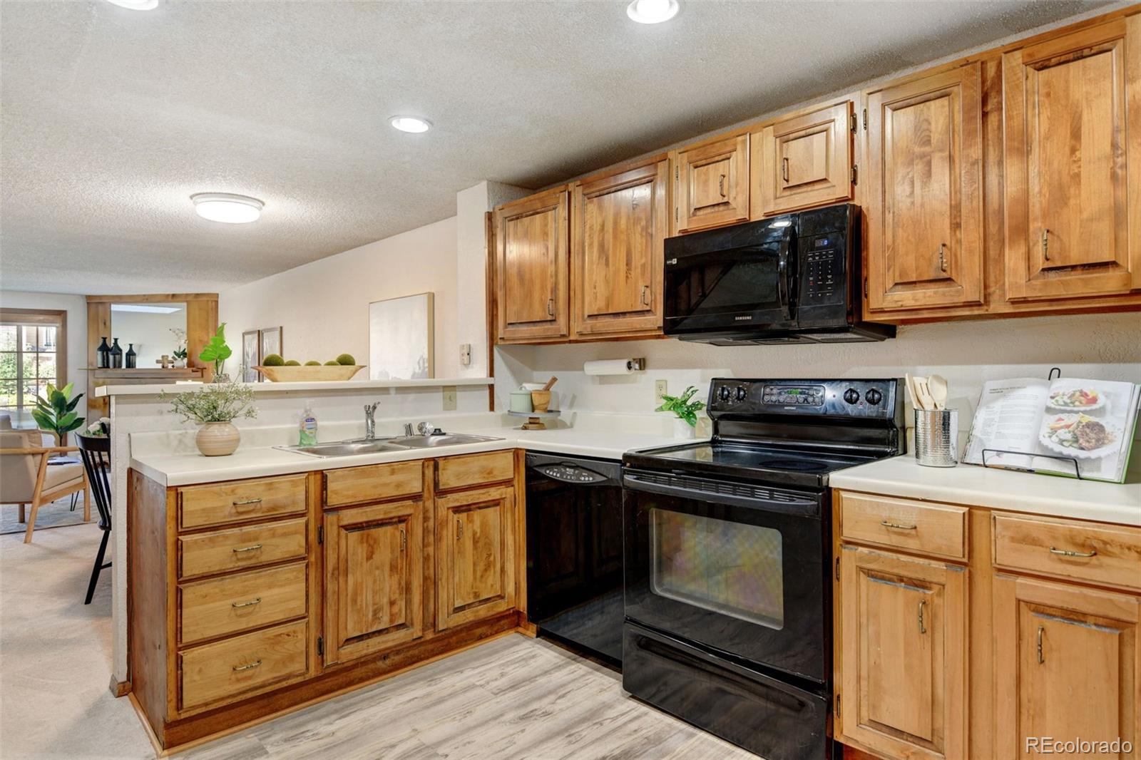 MLS Image #7 for 11575 w 70th place f,arvada, Colorado