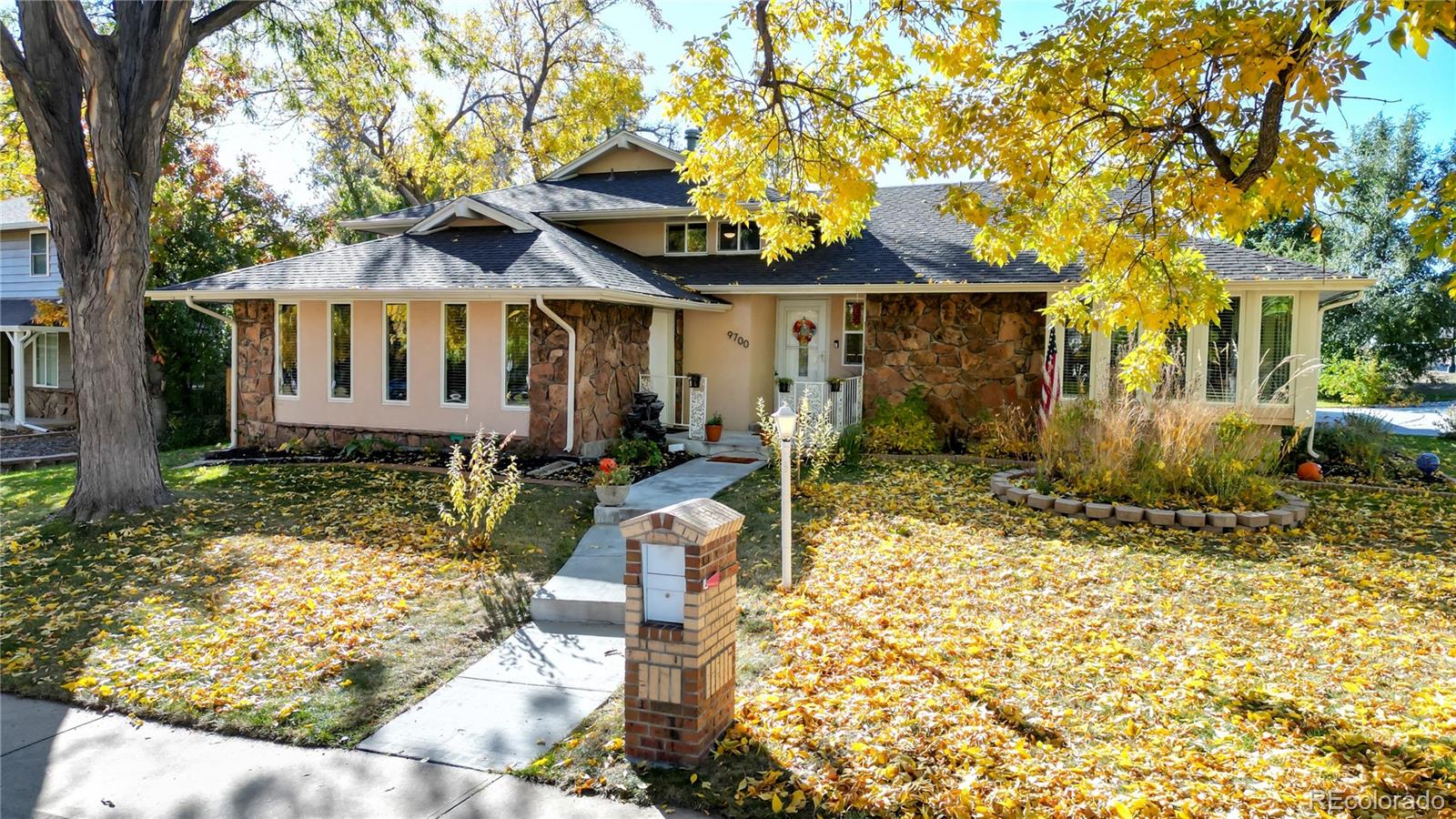 MLS Image #39 for 9700 e ohio avenue,denver, Colorado