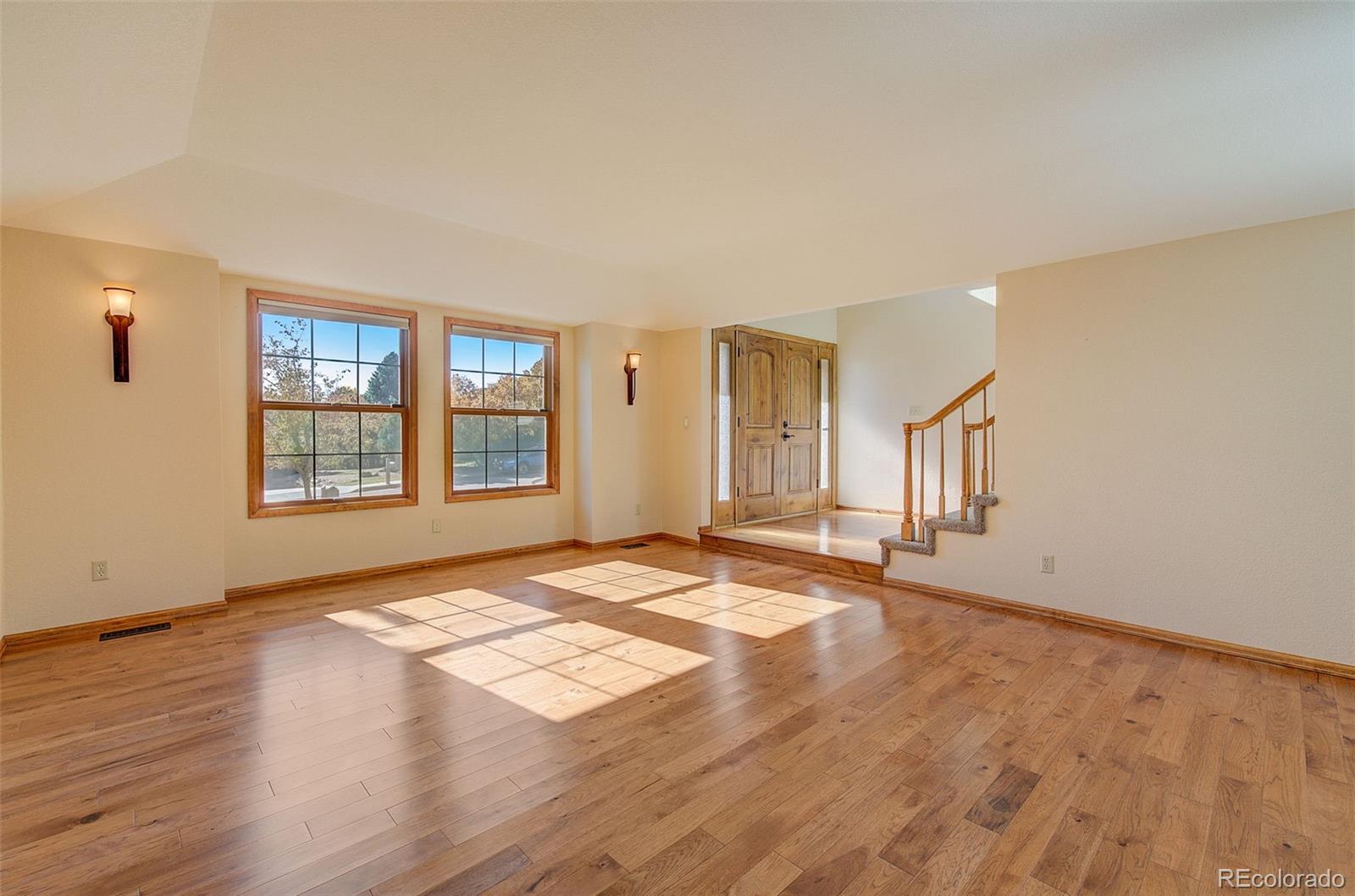 MLS Image #4 for 230  thames drive,colorado springs, Colorado