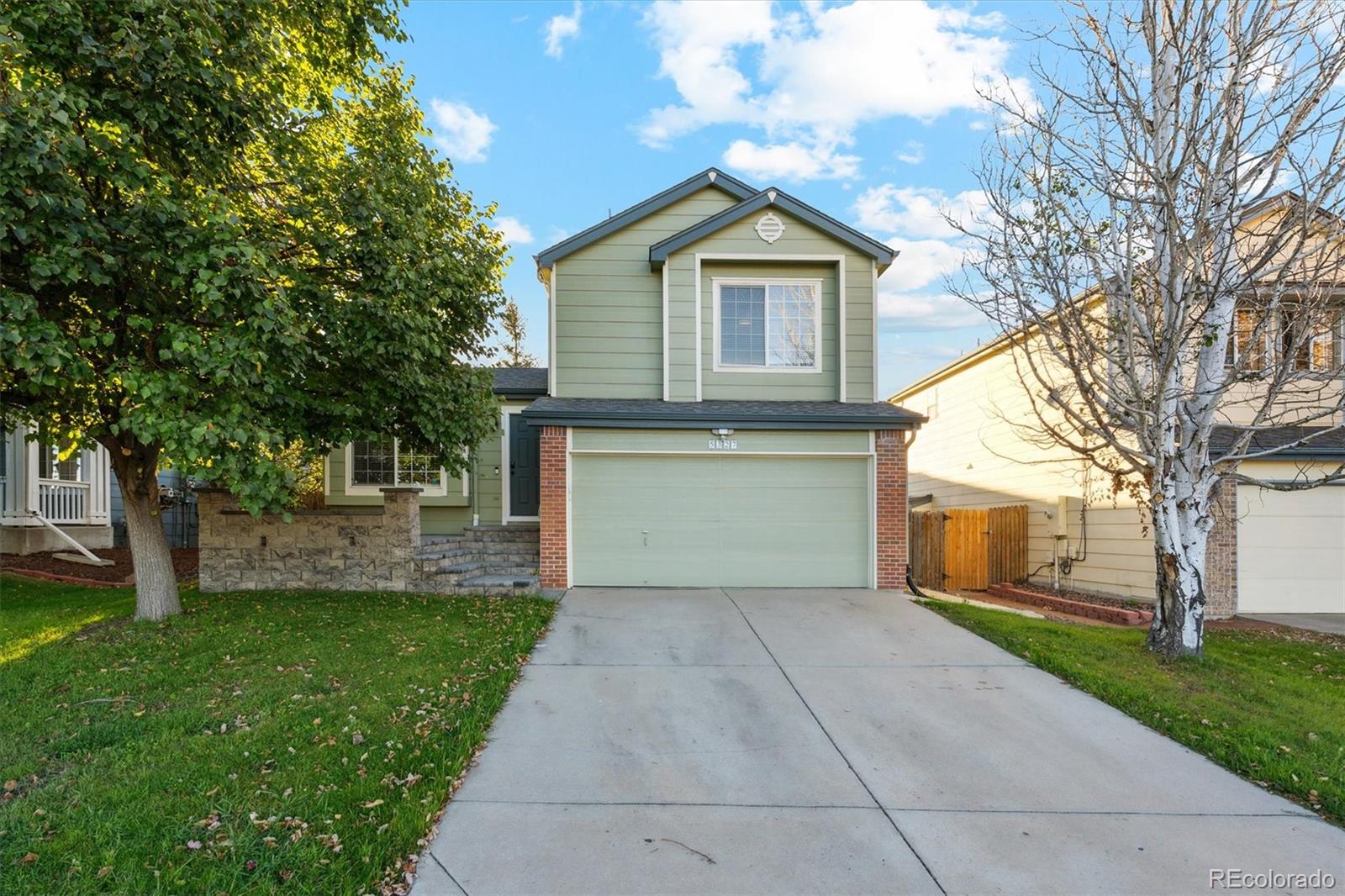 MLS Image #4 for 5327 s killarney street,centennial, Colorado