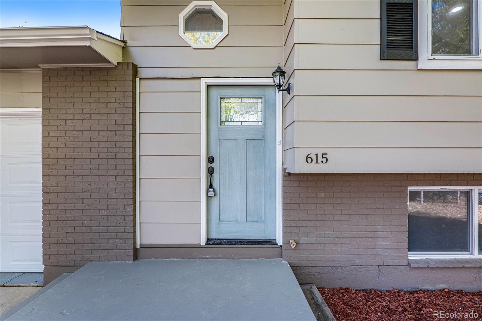 MLS Image #4 for 615  syracuse street,colorado springs, Colorado