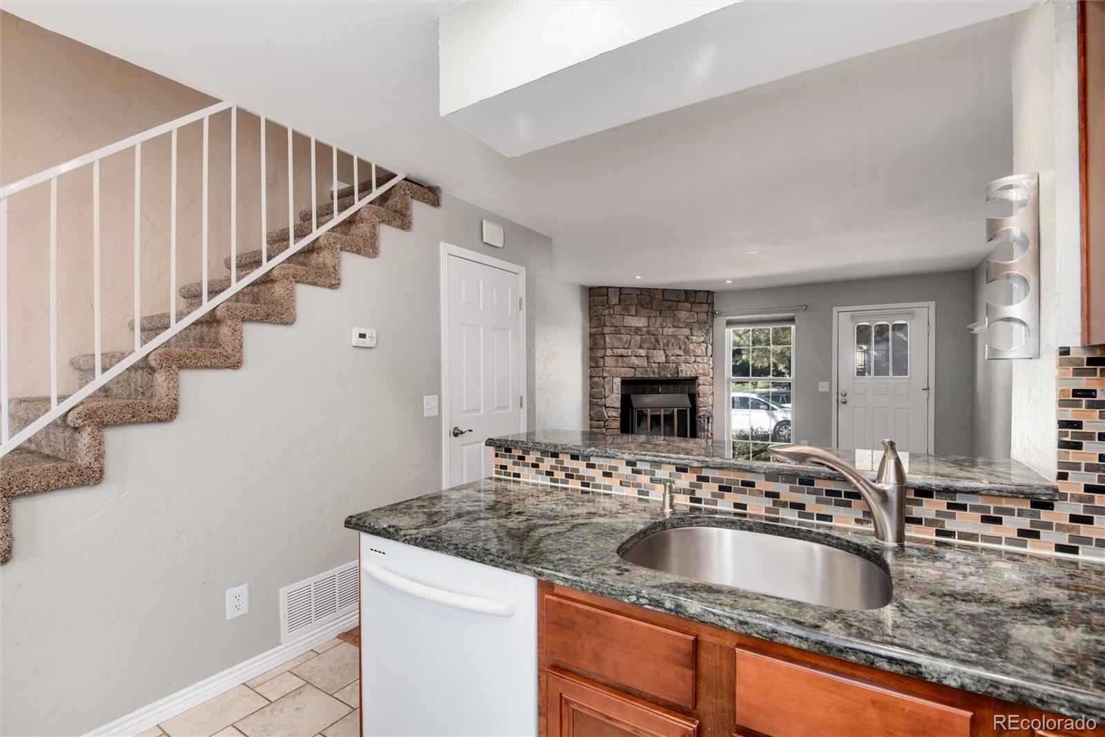 MLS Image #13 for 6788 s holland way,littleton, Colorado