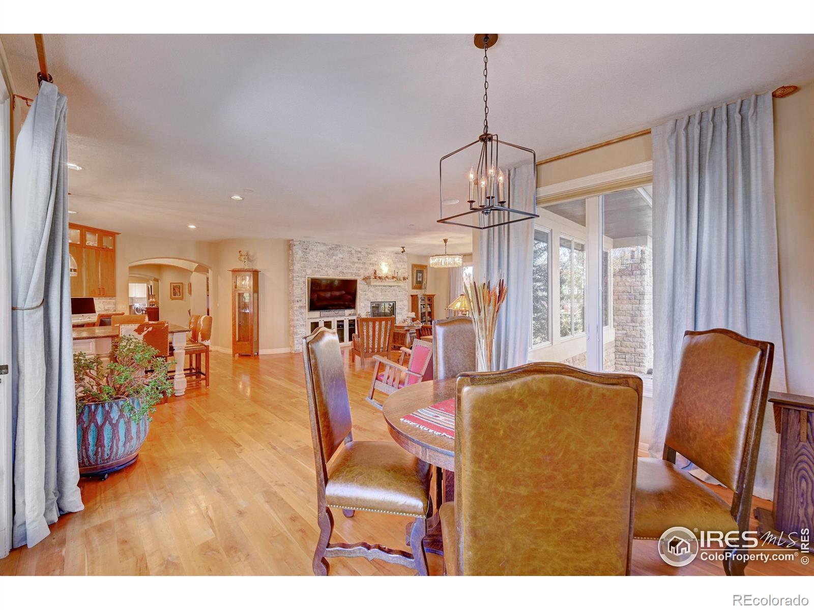 MLS Image #10 for 7348  erin court,niwot, Colorado