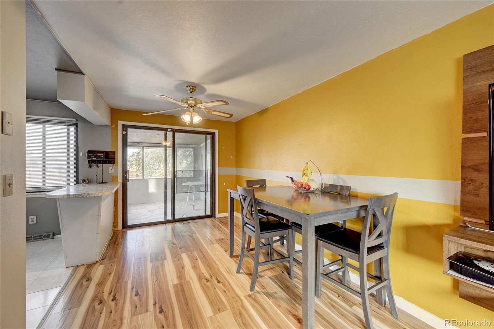 MLS Image #5 for 13969 e 32nd place,aurora, Colorado