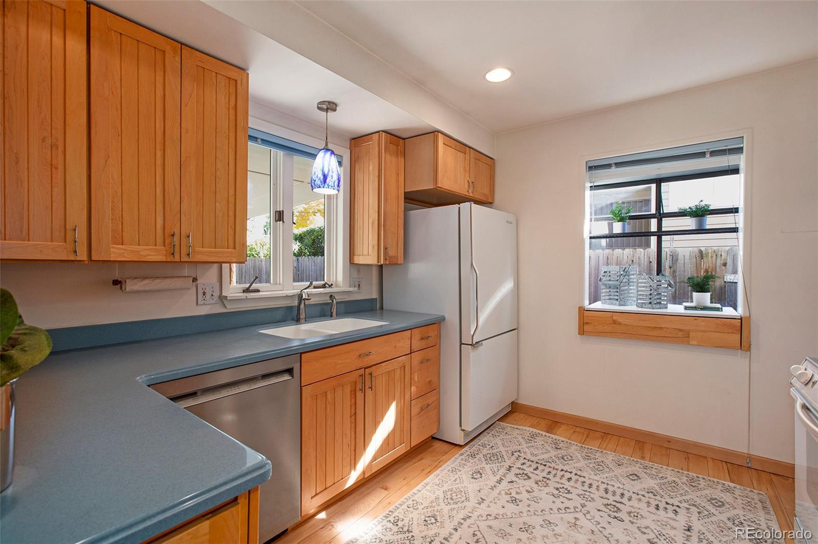 MLS Image #6 for 3030 s jackson street,denver, Colorado