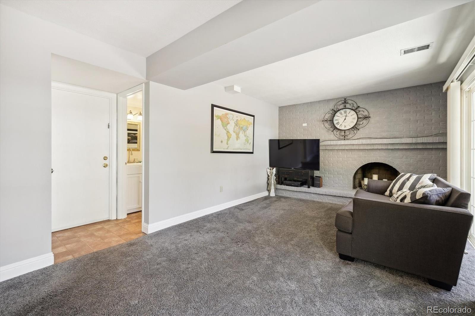 MLS Image #13 for 2835 s eaton way,denver, Colorado