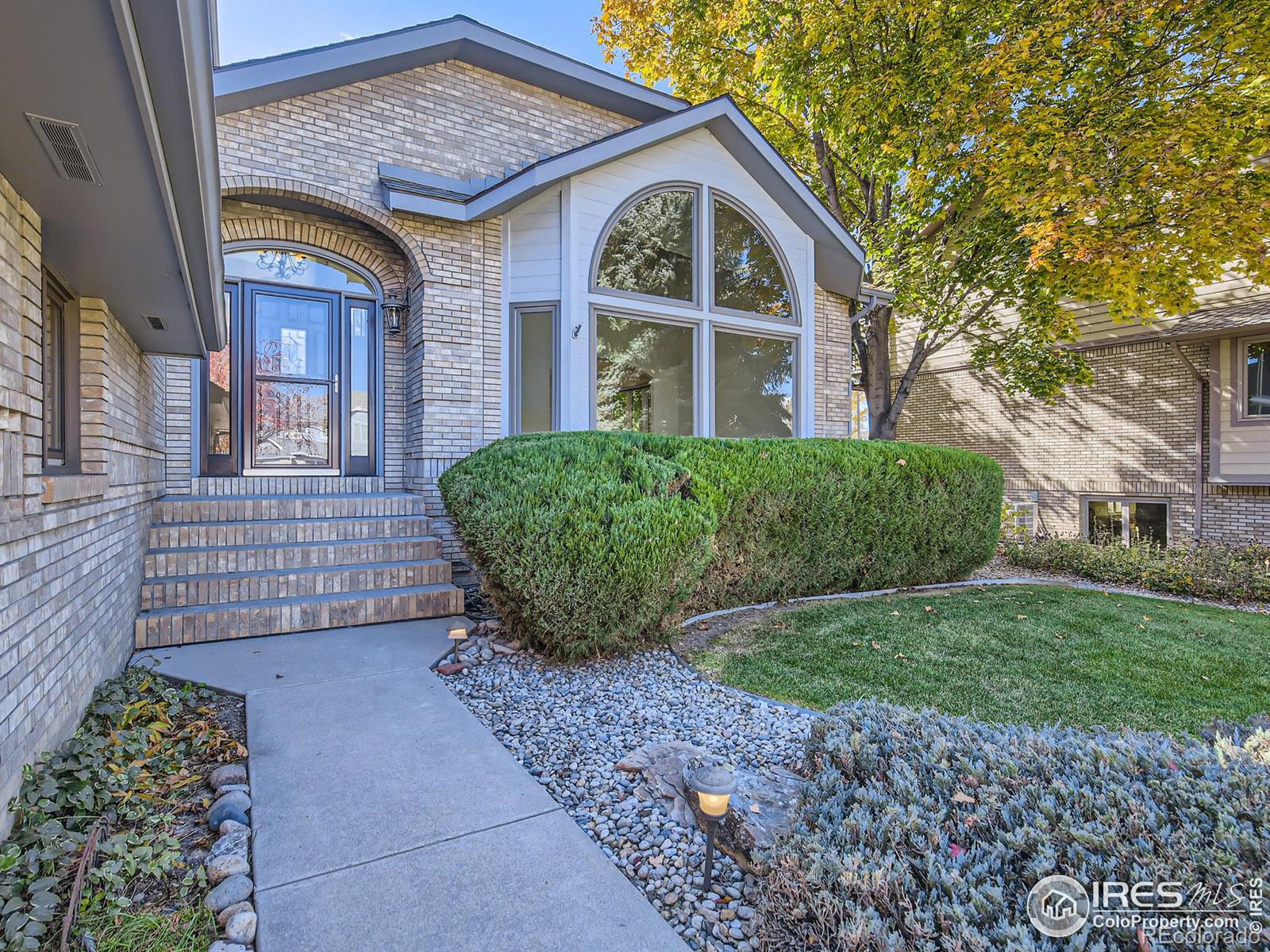 MLS Image #3 for 1197  twin peaks circle,longmont, Colorado