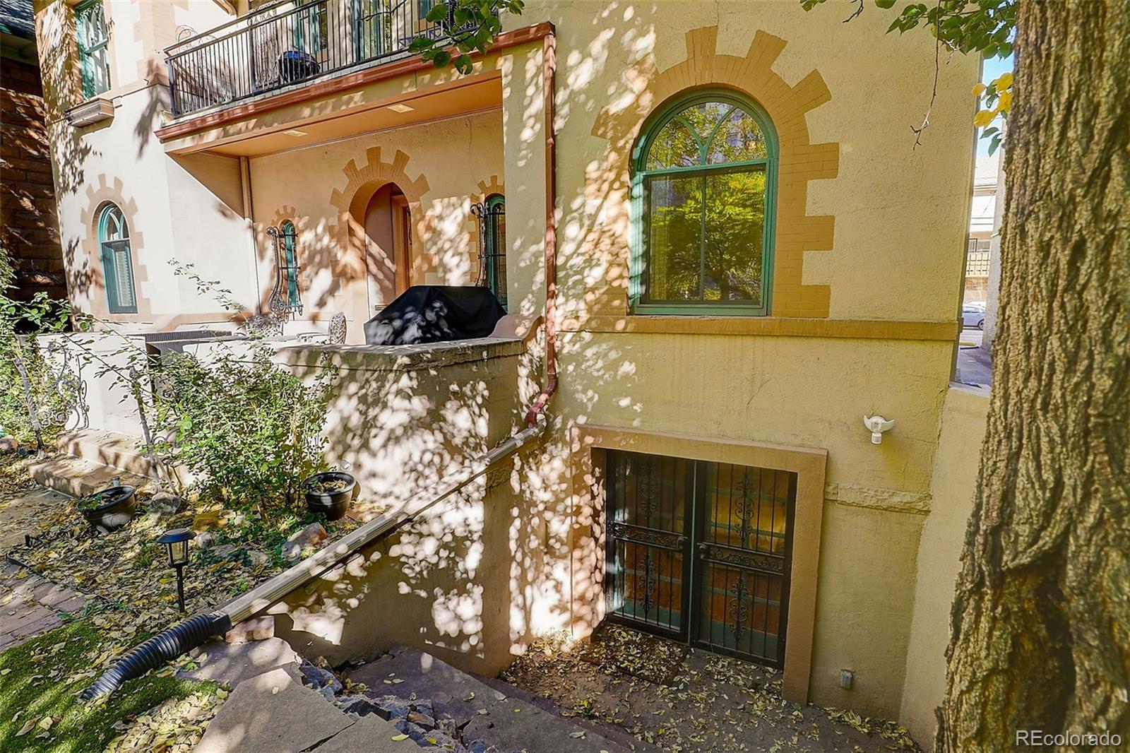 MLS Image #33 for 1030 n logan street 1s,denver, Colorado