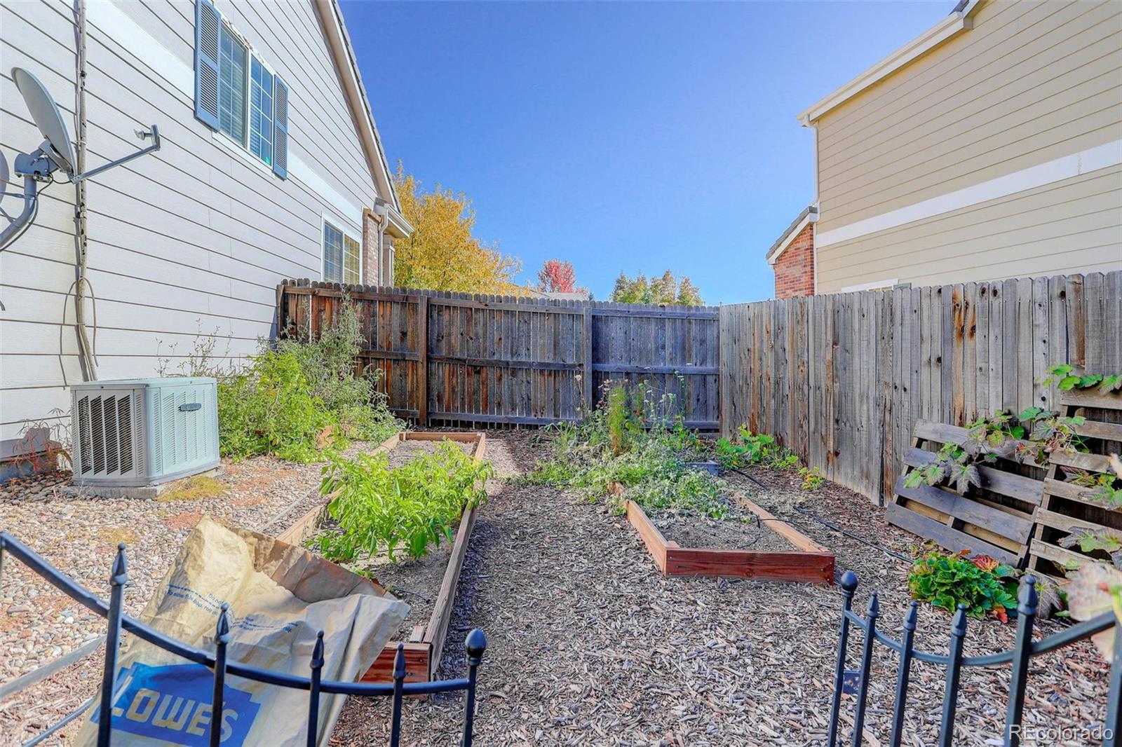 MLS Image #31 for 2471 s andes circle,aurora, Colorado