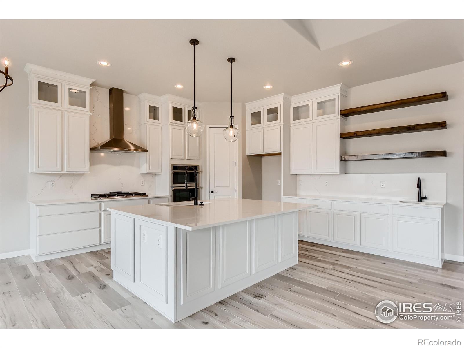 MLS Image #5 for 852  canoe birch drive,windsor, Colorado