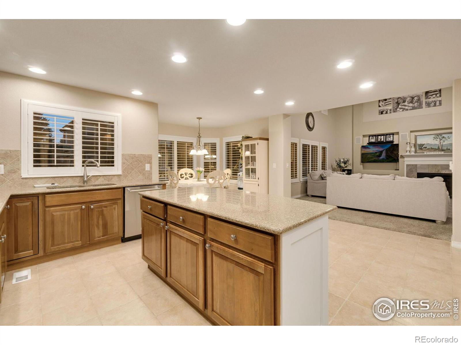 MLS Image #10 for 1616  turin drive,longmont, Colorado