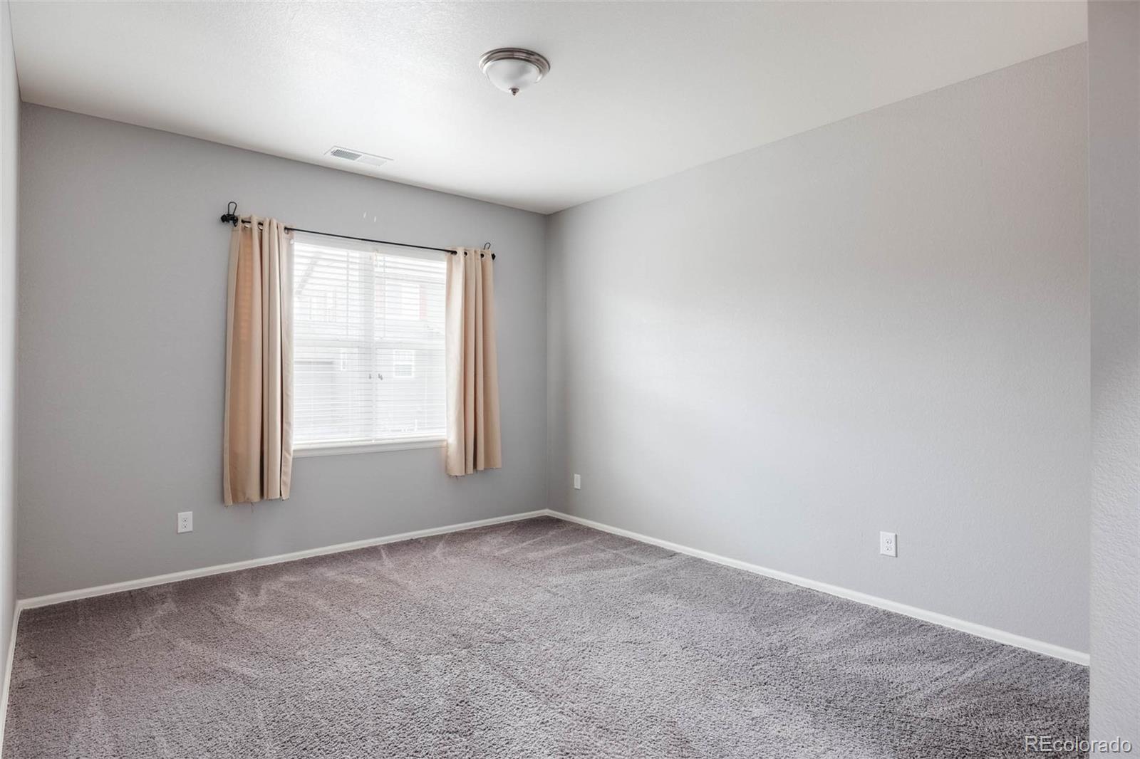 MLS Image #14 for 22482 e union circle,aurora, Colorado