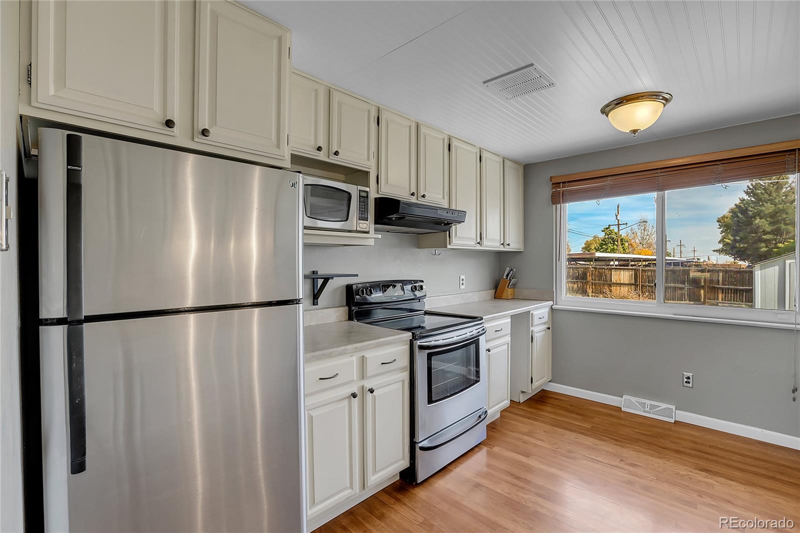 MLS Image #12 for 9330  grove street,westminster, Colorado