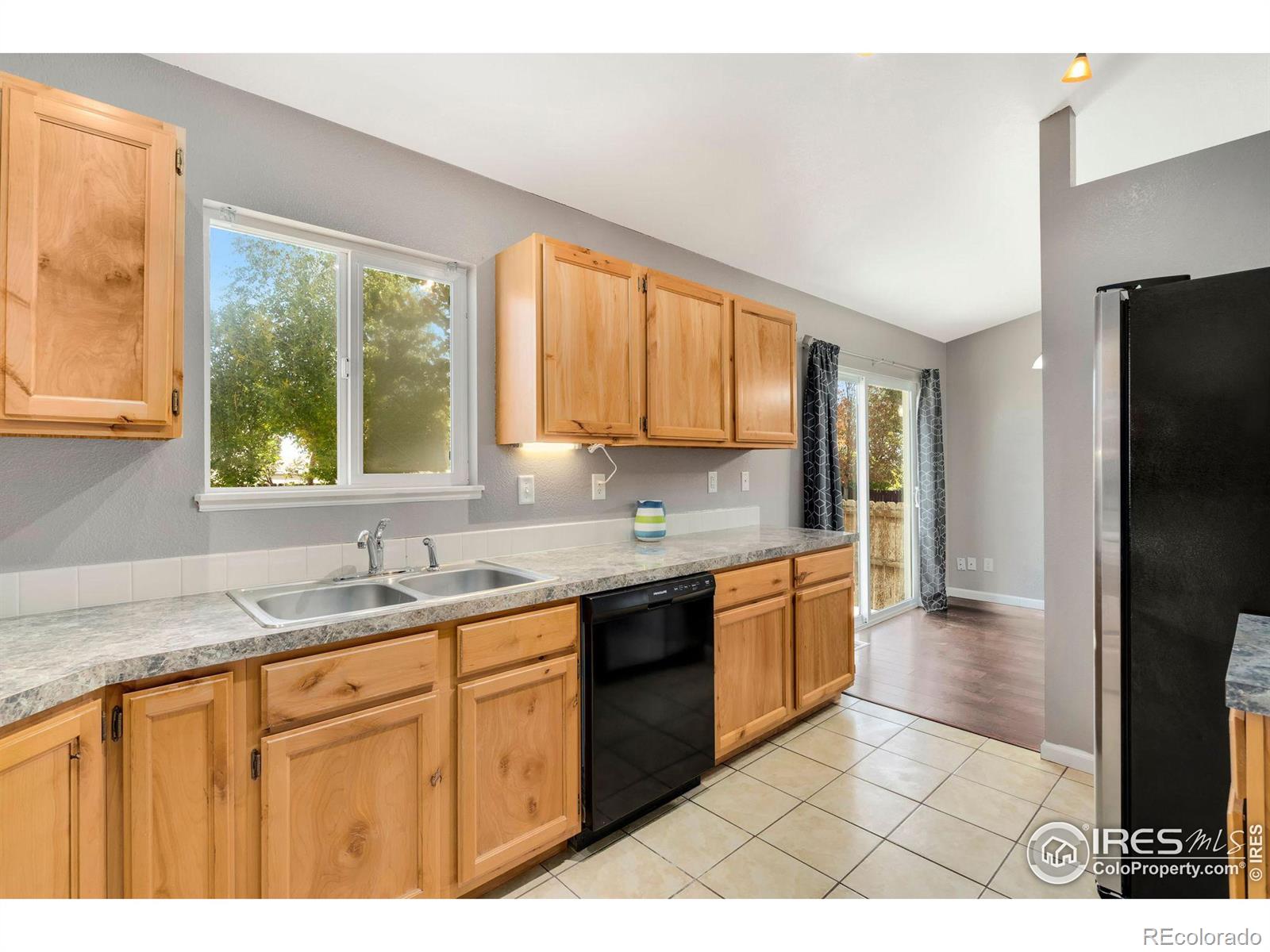 MLS Image #5 for 3200  39th avenue,evans, Colorado