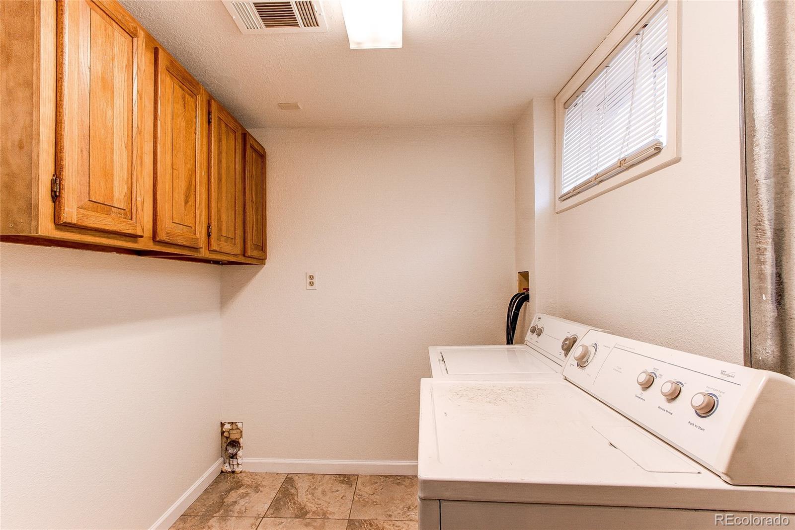 MLS Image #22 for 4091 s pearl street,englewood, Colorado