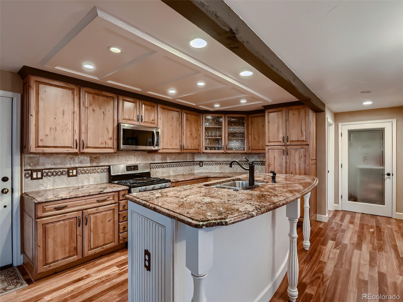 MLS Image #11 for 6442 s reed way,littleton, Colorado