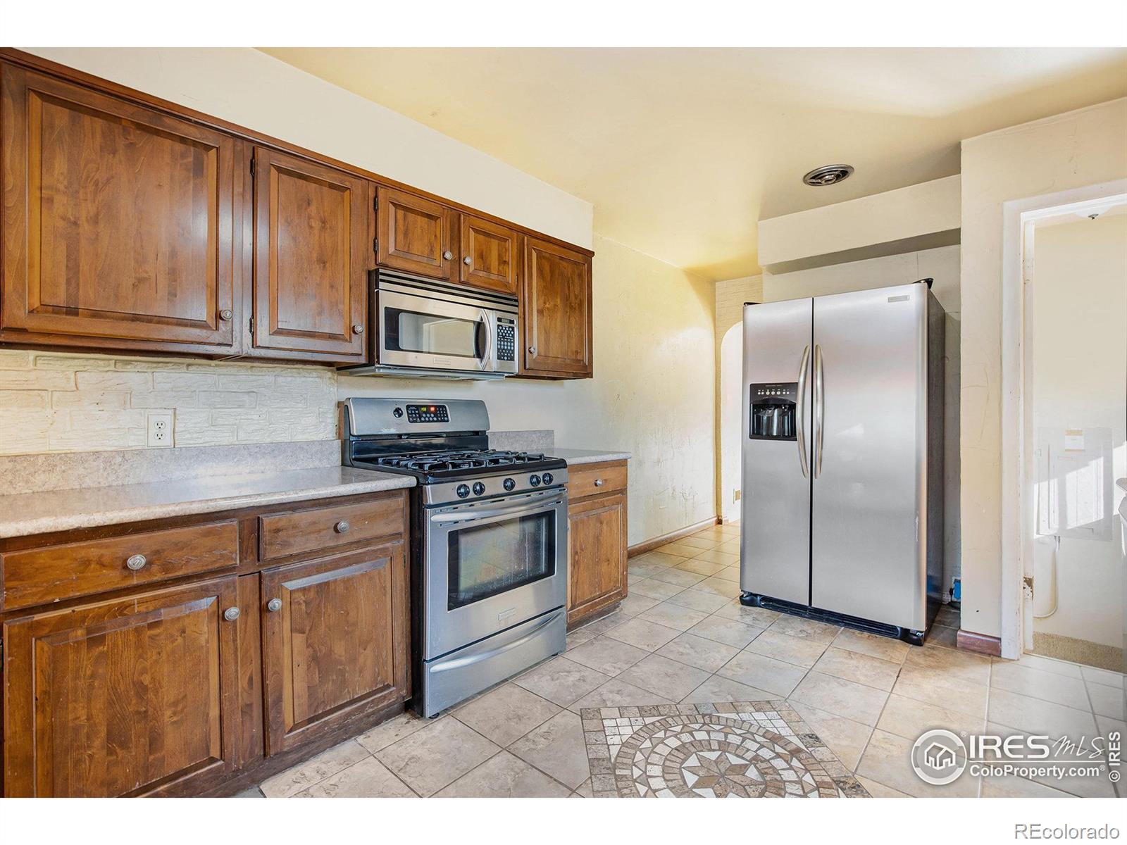 MLS Image #10 for 1024  22nd ave ct,greeley, Colorado