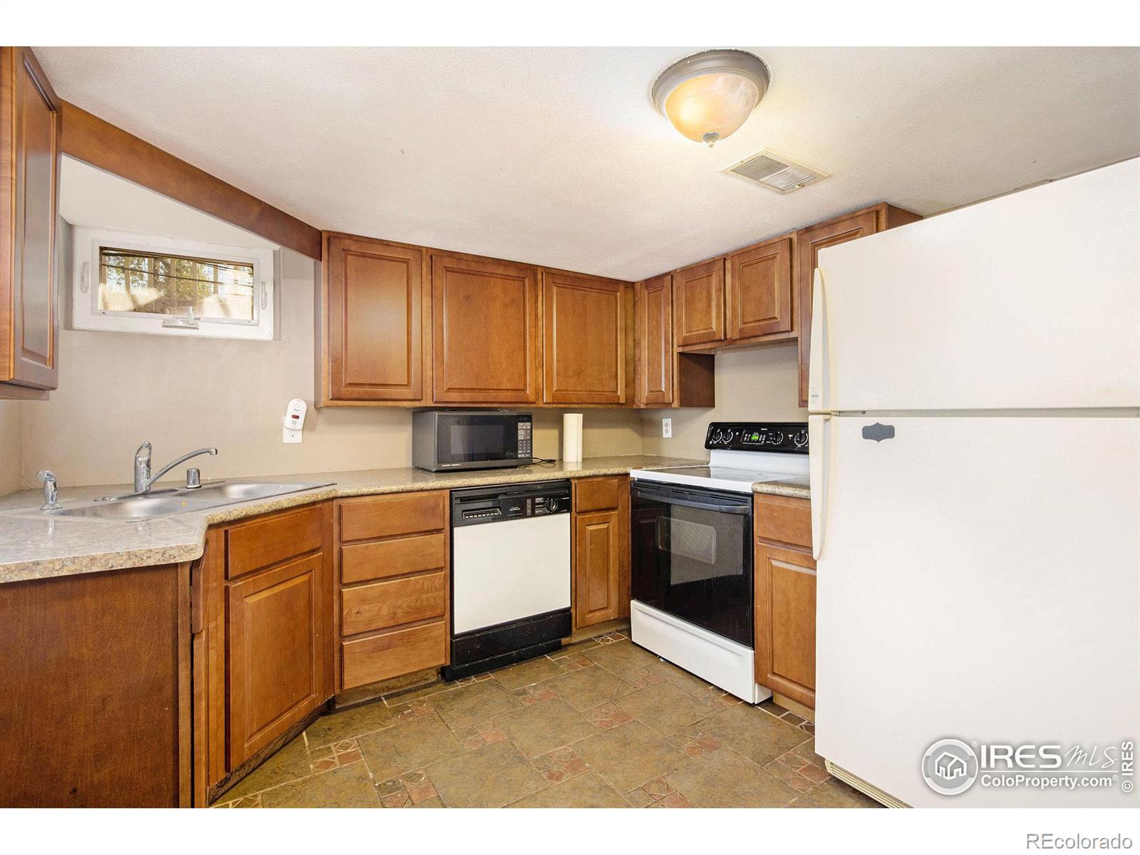 MLS Image #19 for 1024  22nd ave ct,greeley, Colorado