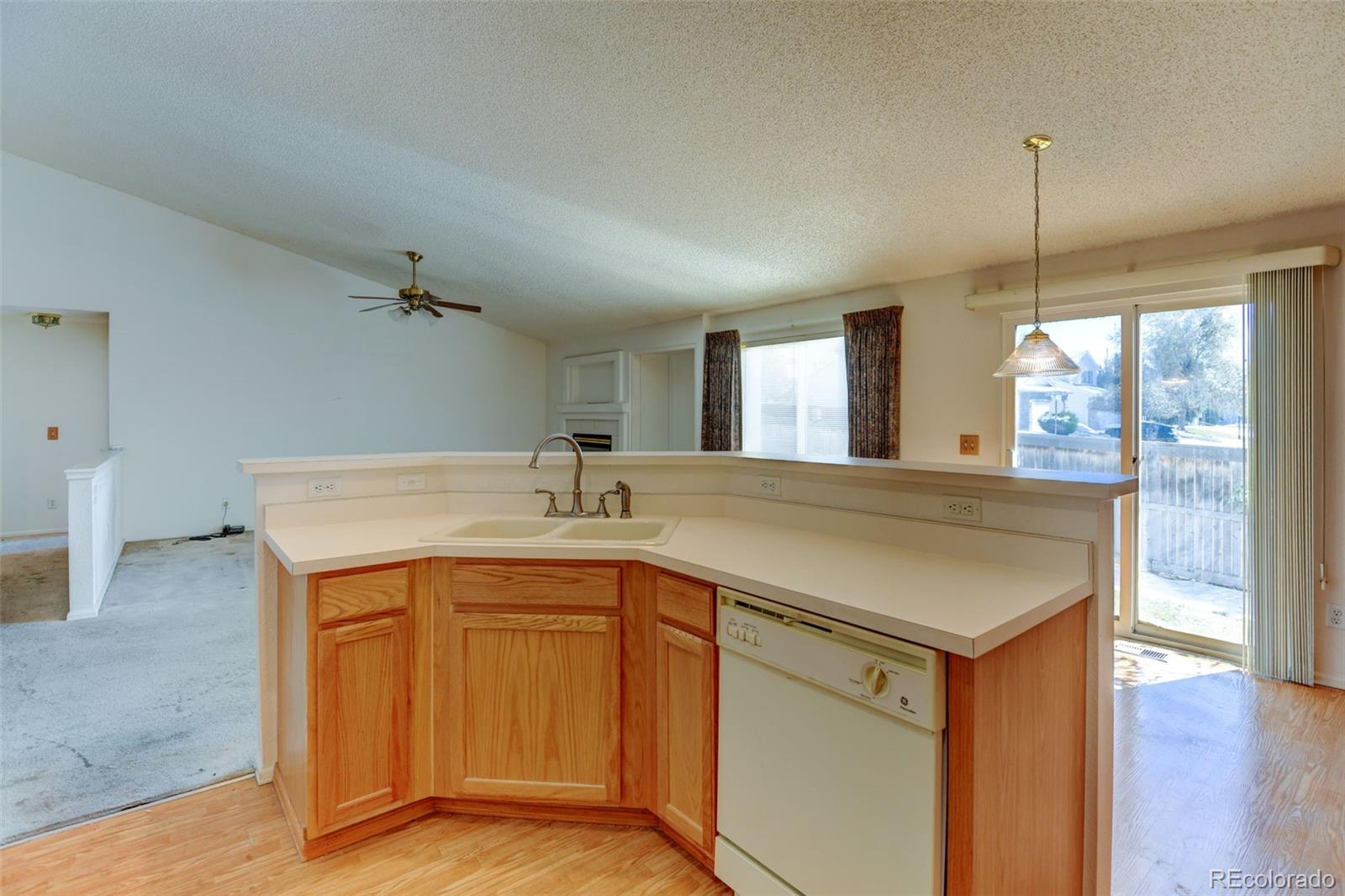 MLS Image #14 for 21264 e prentice lane,centennial, Colorado