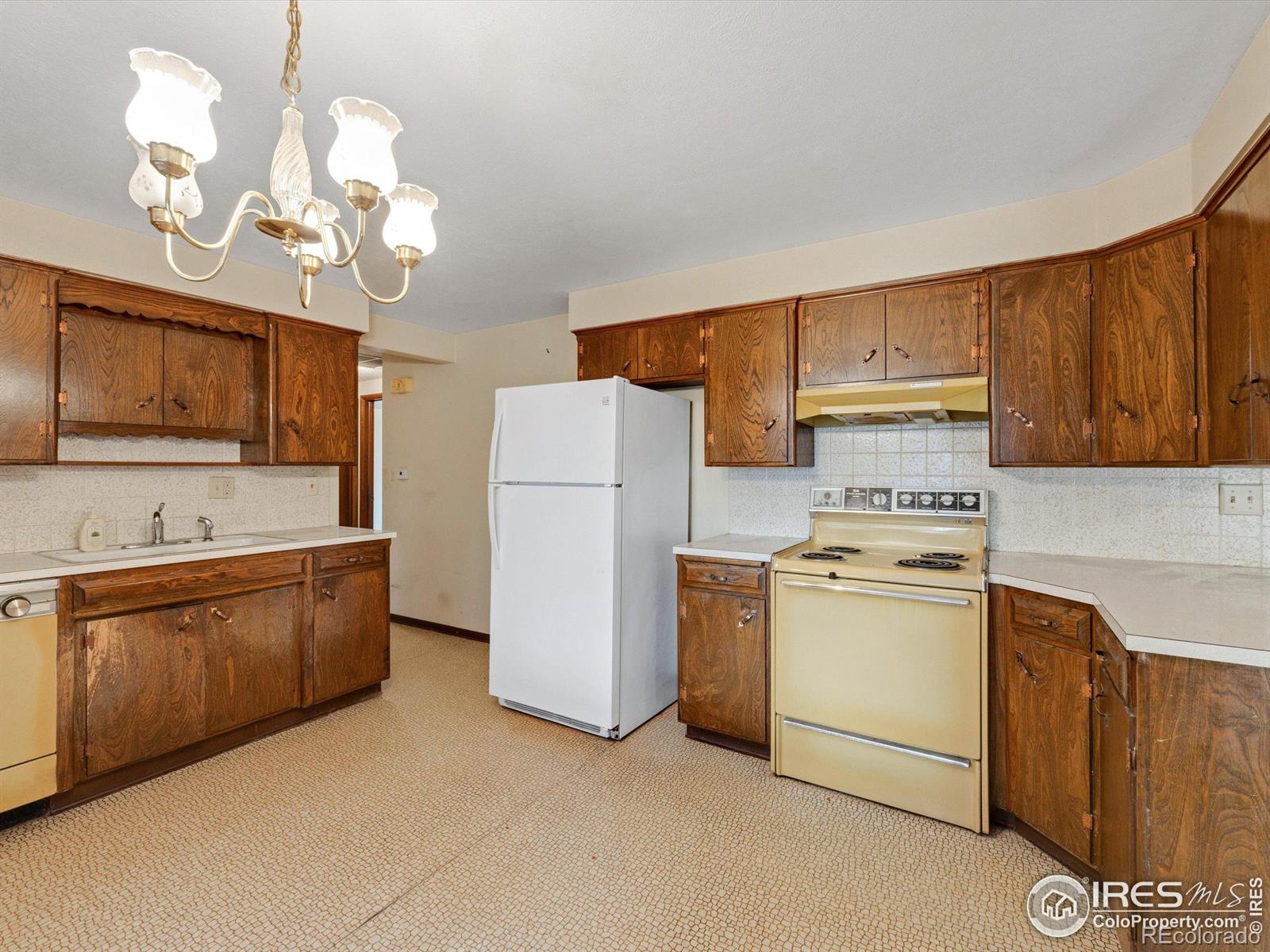 MLS Image #8 for 1525  northwestern road,longmont, Colorado