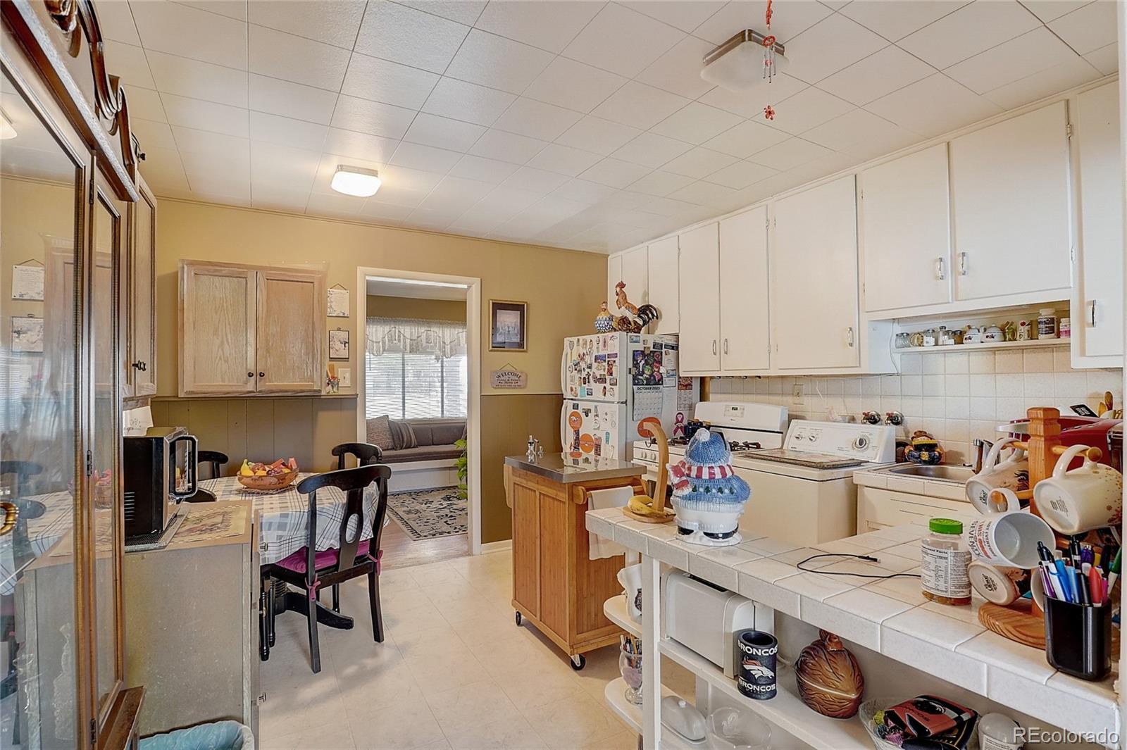 MLS Image #12 for 2630 s knox court,denver, Colorado