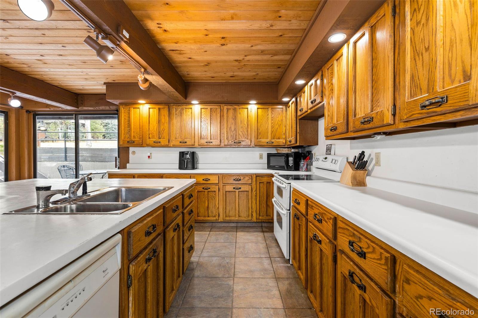 MLS Image #13 for 24326  currant drive ,golden, Colorado