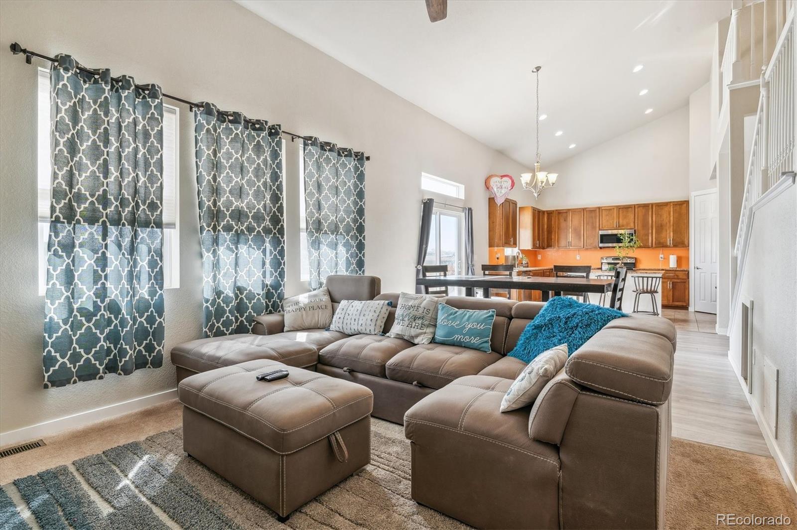 MLS Image #7 for 520  marquiss court,dacono, Colorado