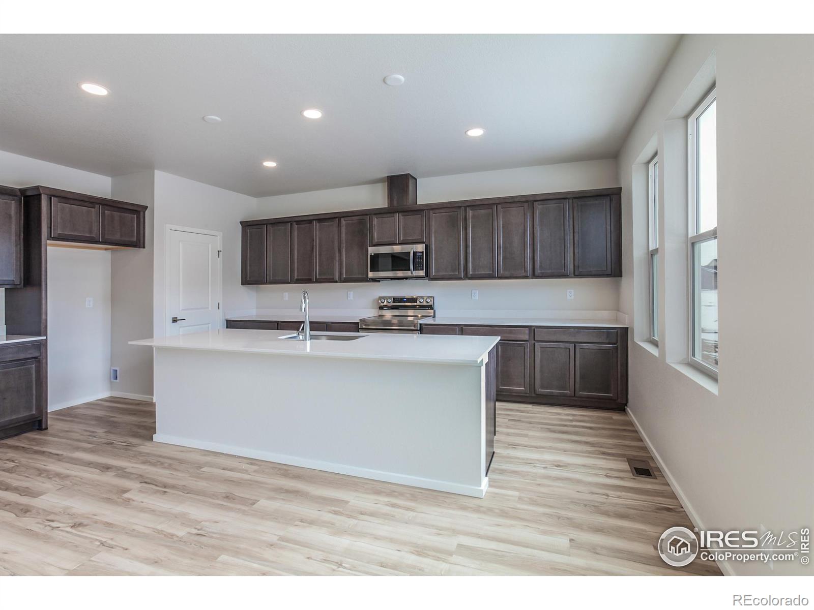 MLS Image #8 for 2957  barnstormer street,fort collins, Colorado